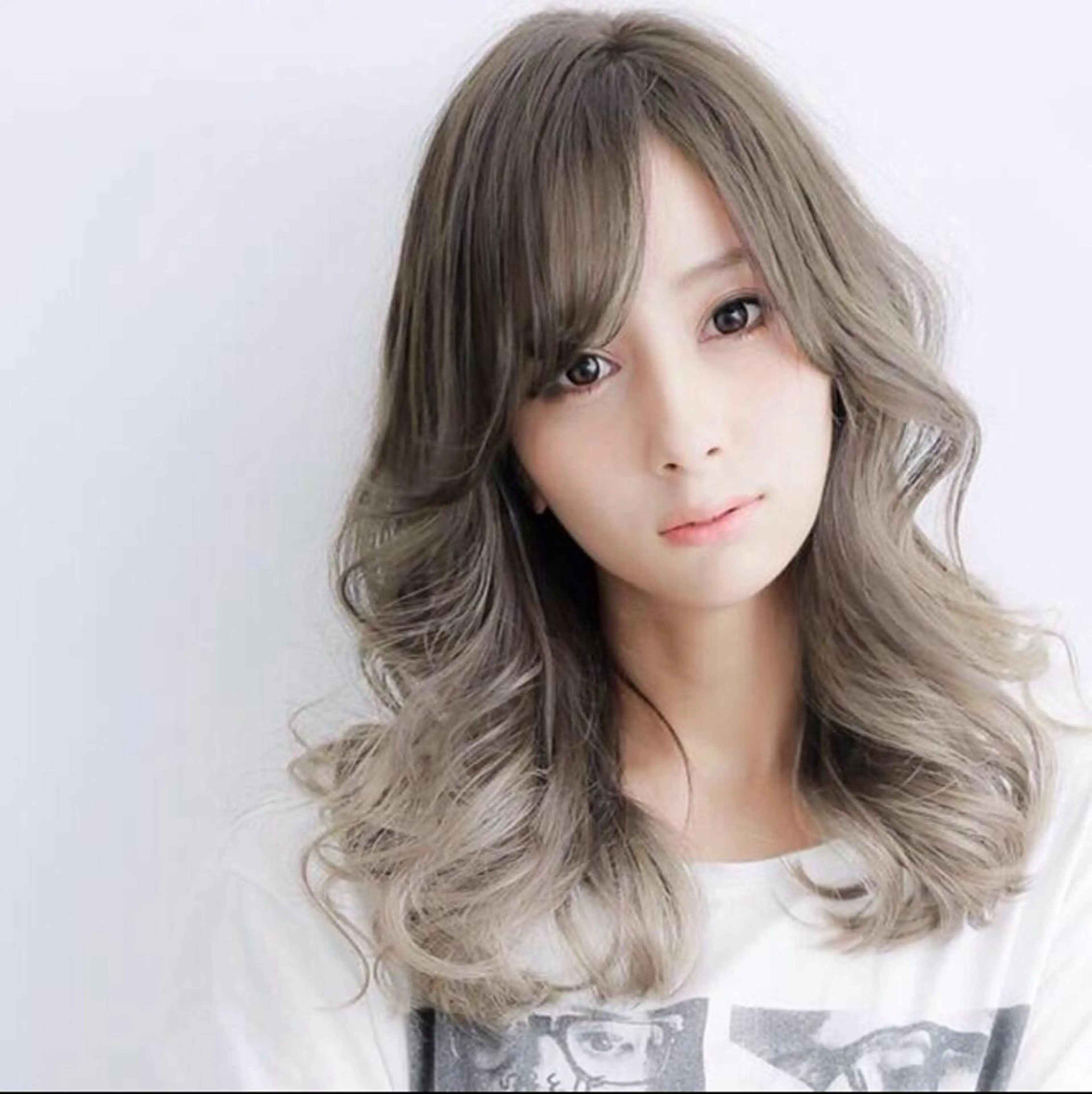 セミロング ロング カラー パーマ ヘアアレンジ 神山 昌子のヘアスタイル