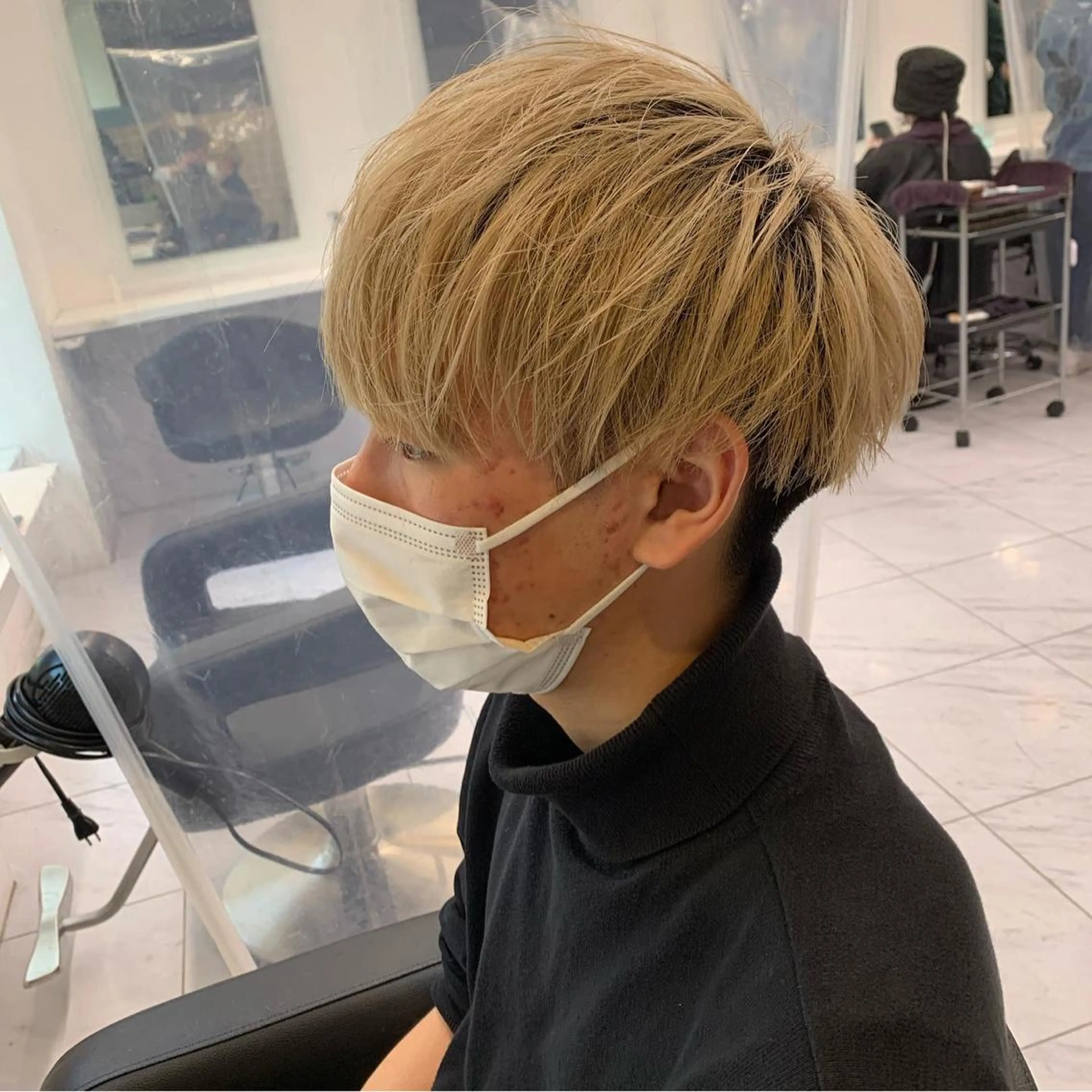 ショート カラー パーマ メンズ メンズパーマ特化 TAIGAのヘアスタイル