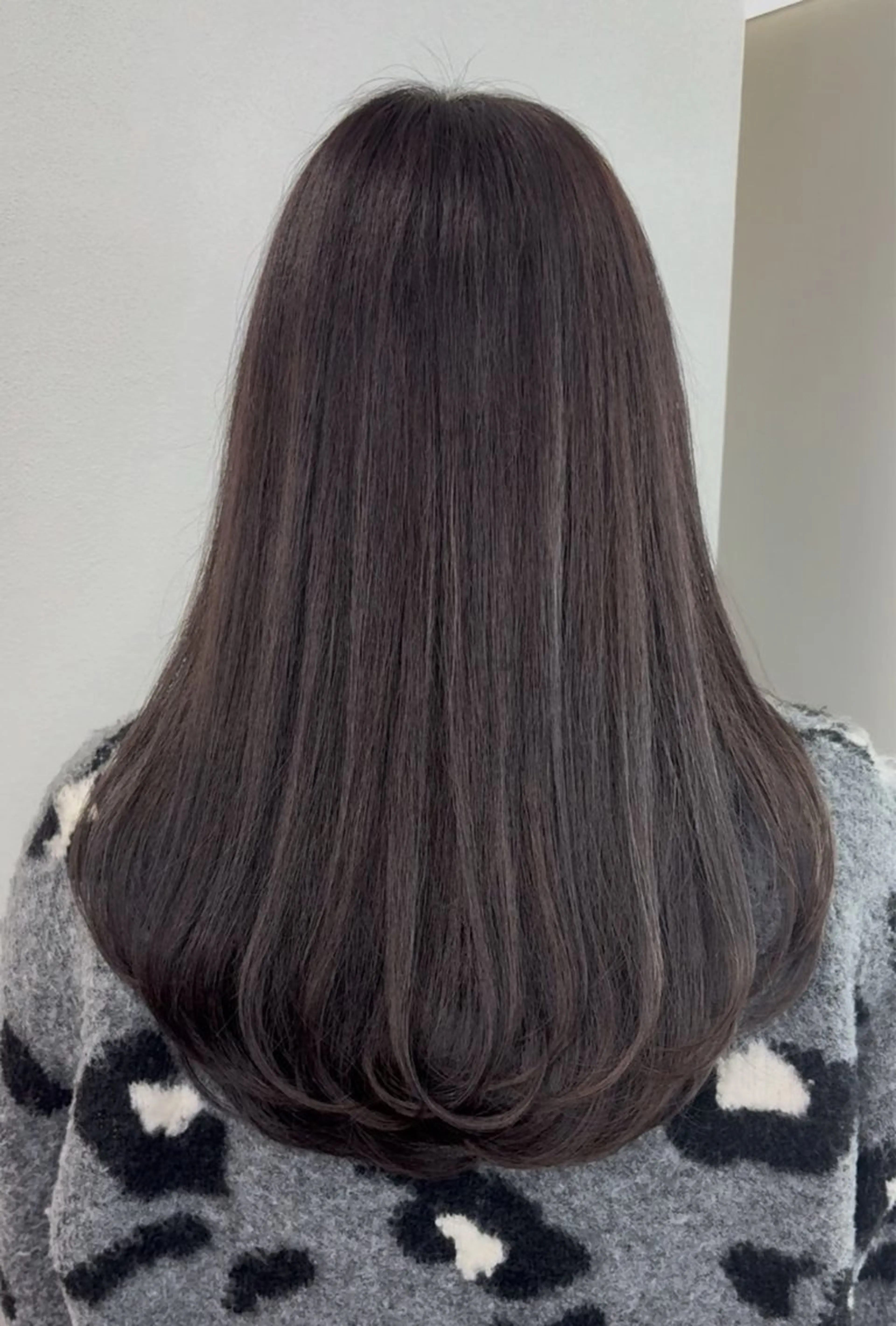 ロング カラー ブリーチ ヨシンモリ 韓国風ヘア レイヤーカット 縮毛矯正 カット ヘアカラー 縮毛矯正 トリートメント 髪質改善/レイヤー カット福澤　和嗣のヘアスタイル