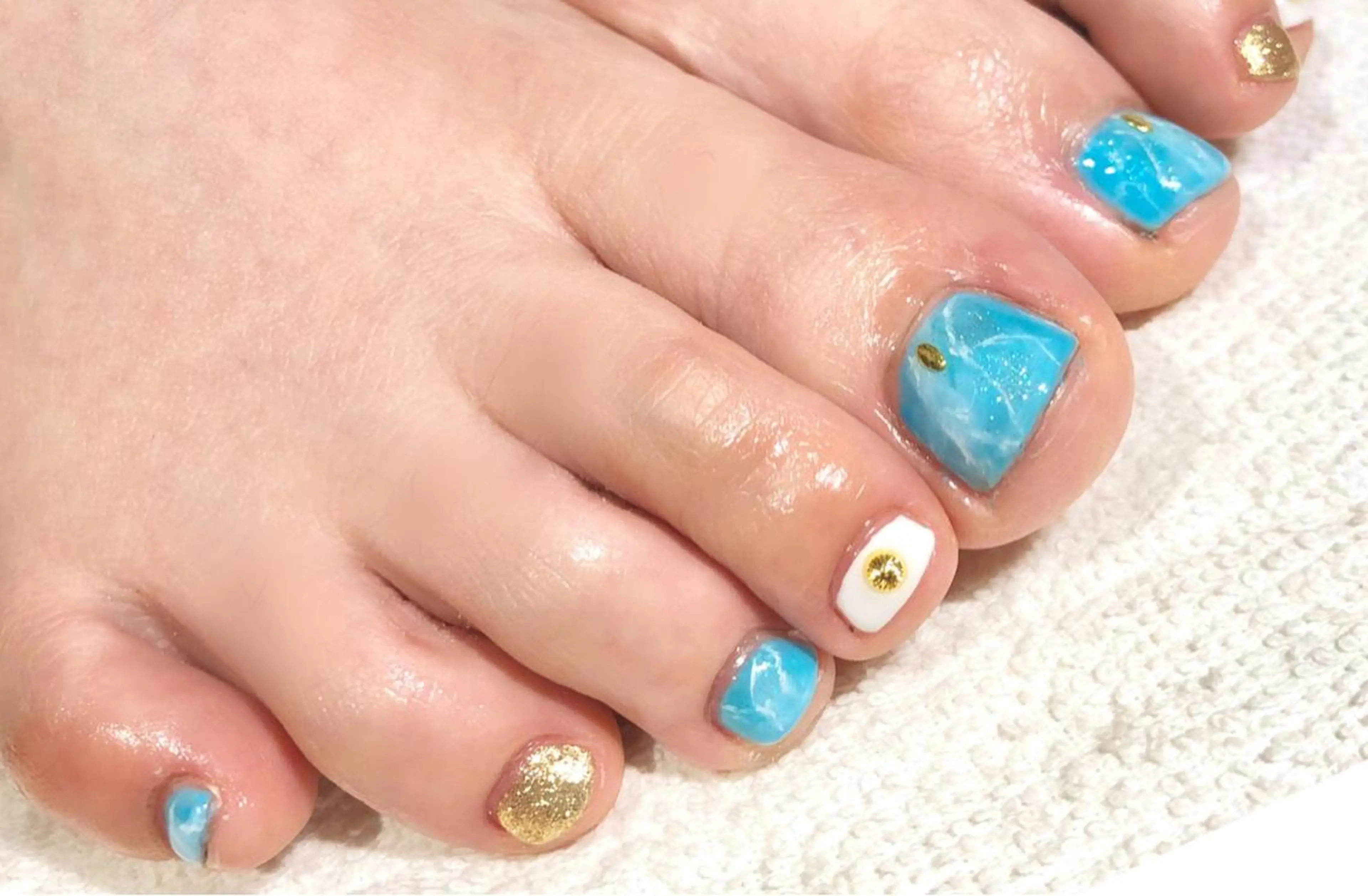 ネイル ブルー フットネイル 大理石ネイル(マーブル) TRAM-nail moriizumiのネイルデザイン