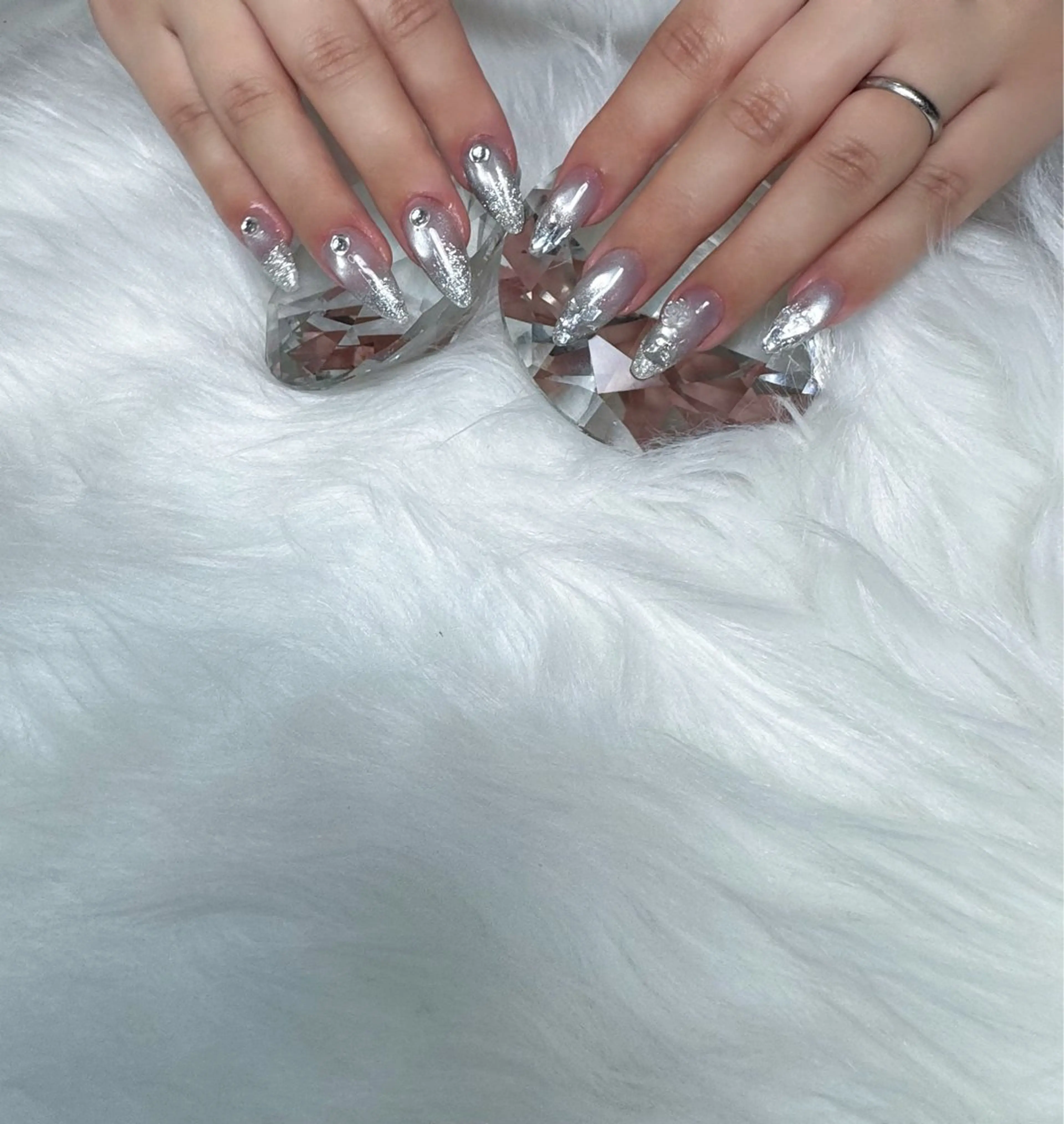 ネイル ハンドネイル BIJOU yuzuのネイルデザイン