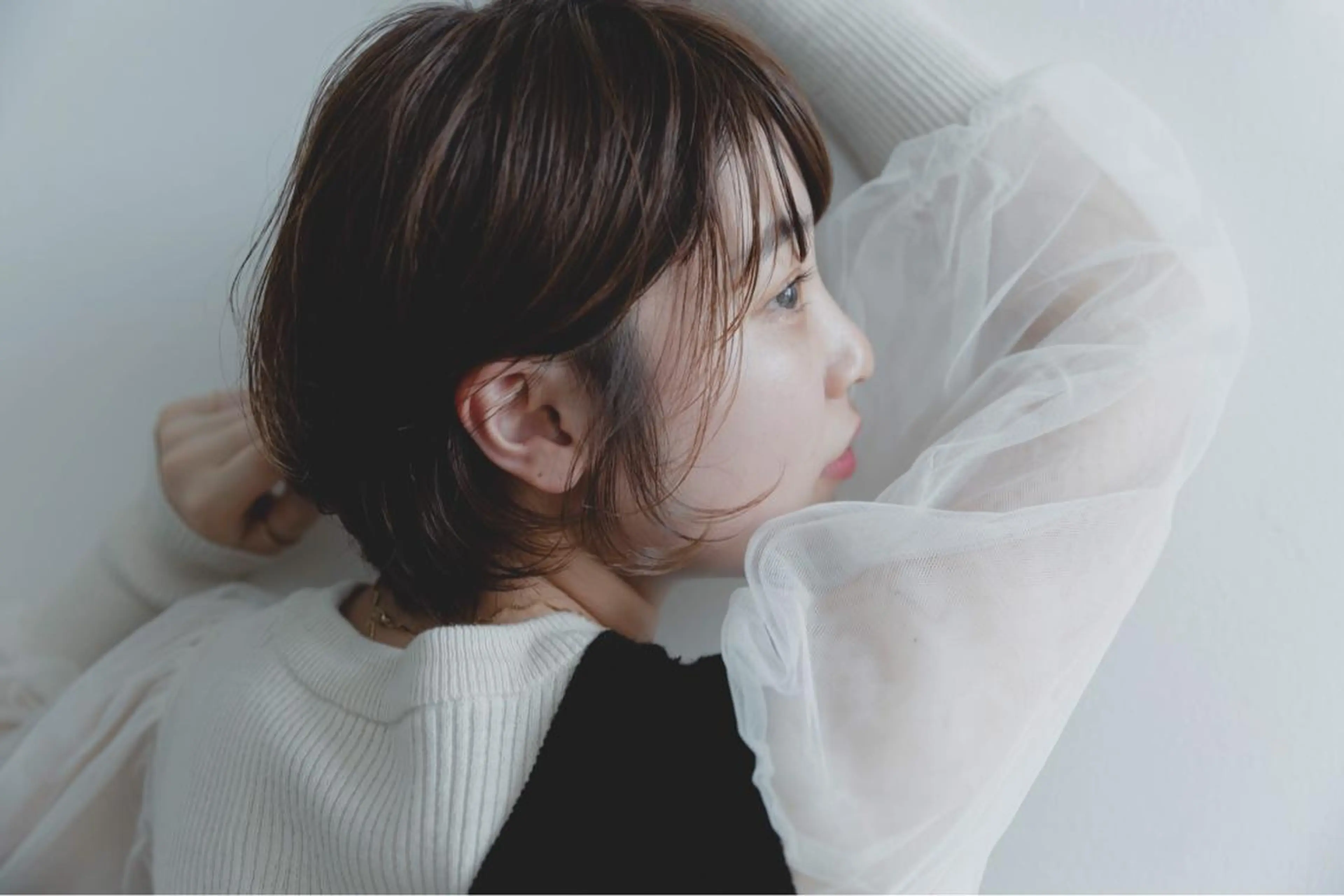 ショート カラー ツジガキ ユウスケのヘアスタイル