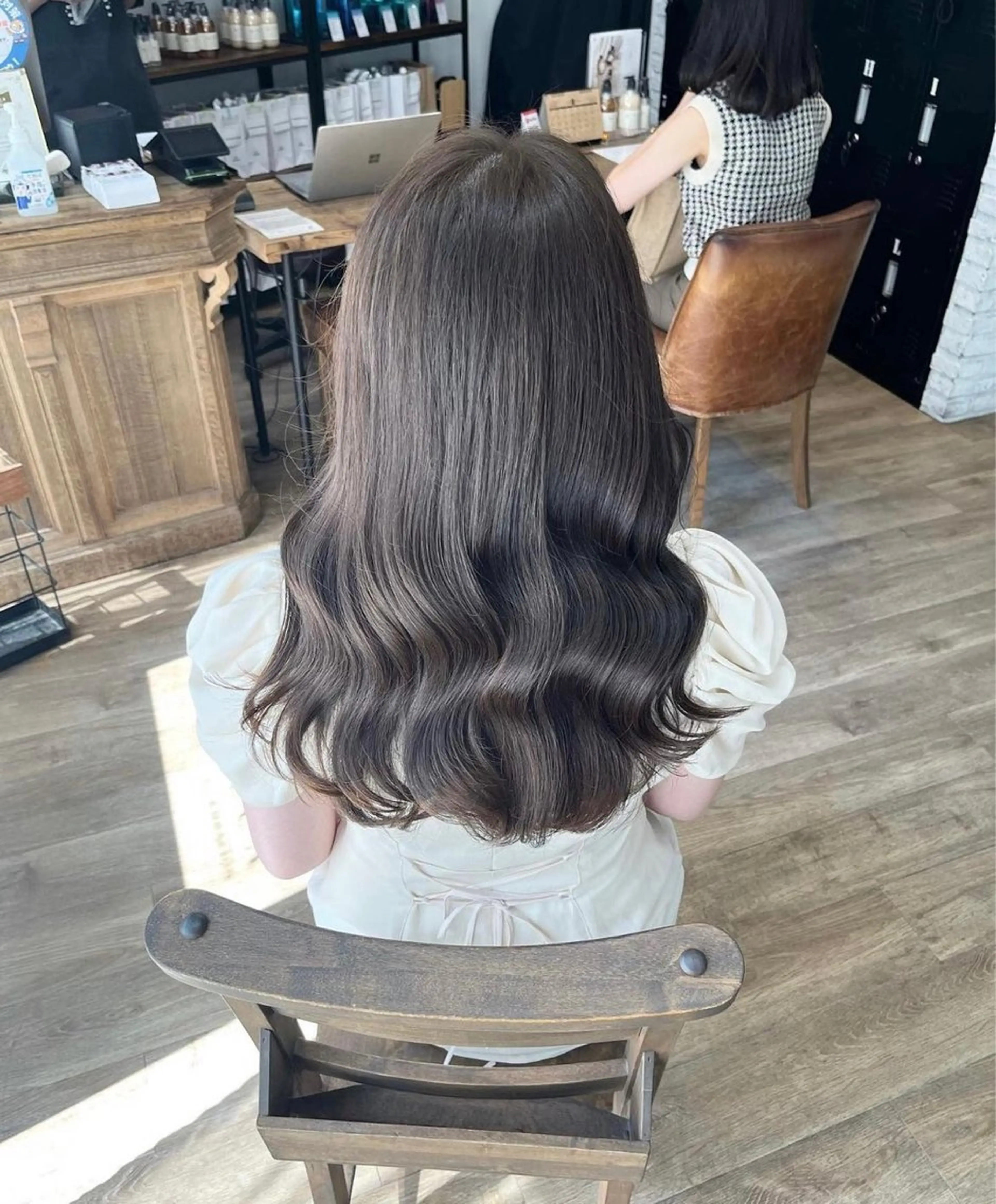 【似合わせカラー🥣🤍】色が決まらない方オススメ❣️一人一人に合った似合うカラーを提案させて頂きます🤍の写真