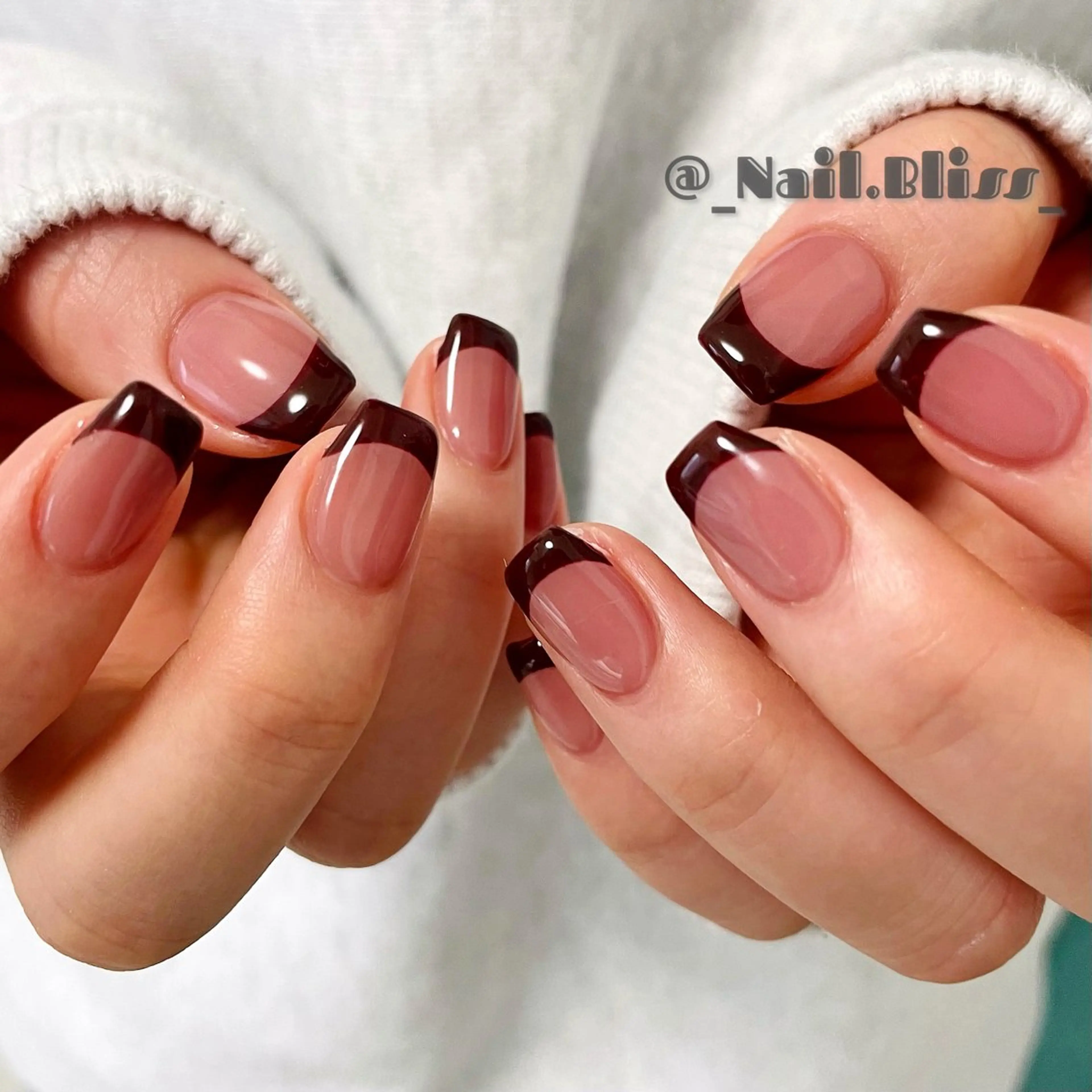 ネイル フレンチネイル ハンドネイル NAIL BLISSのネイルデザイン