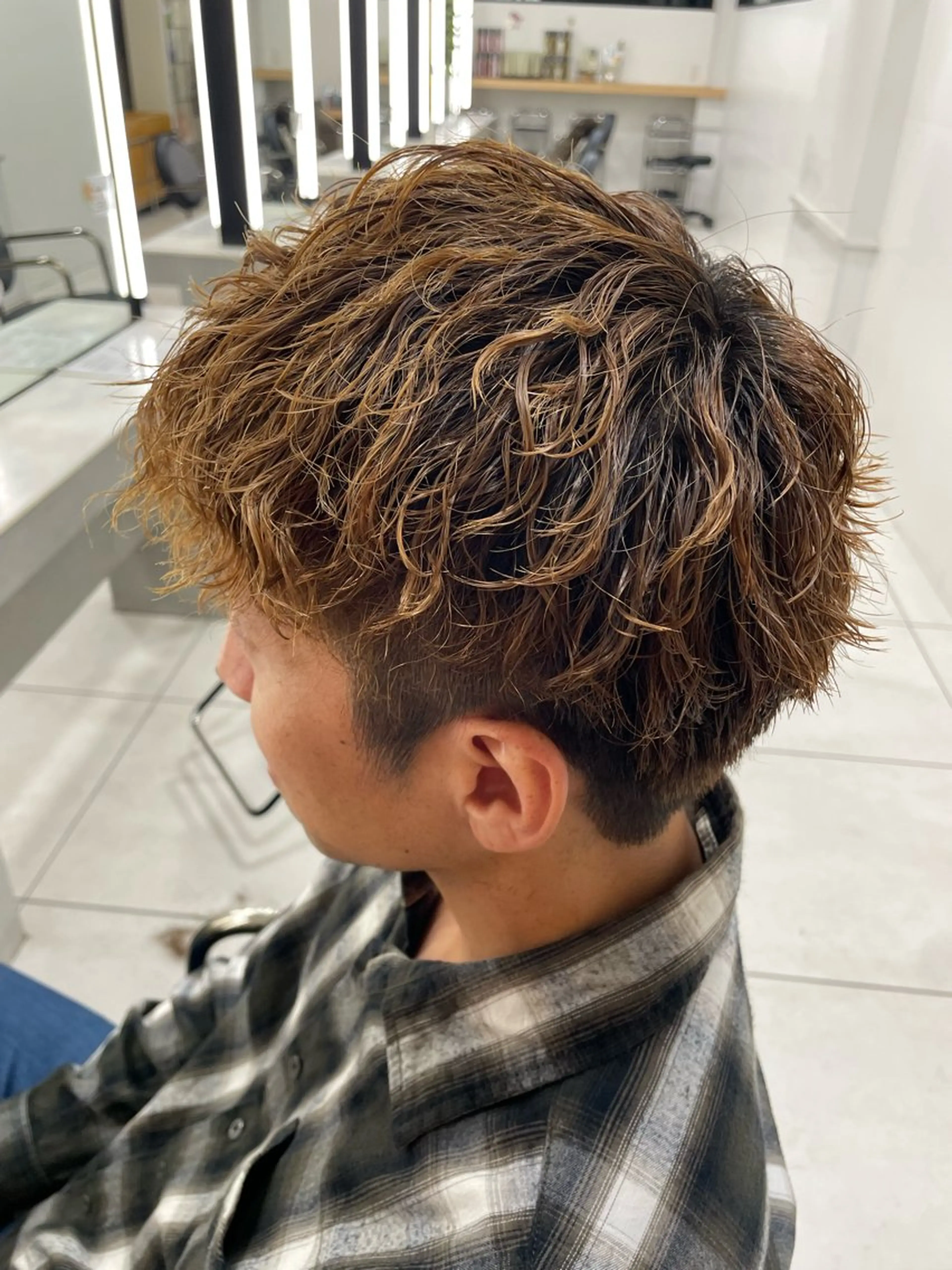 パーマ 稲吉 由莉穂のヘアスタイル