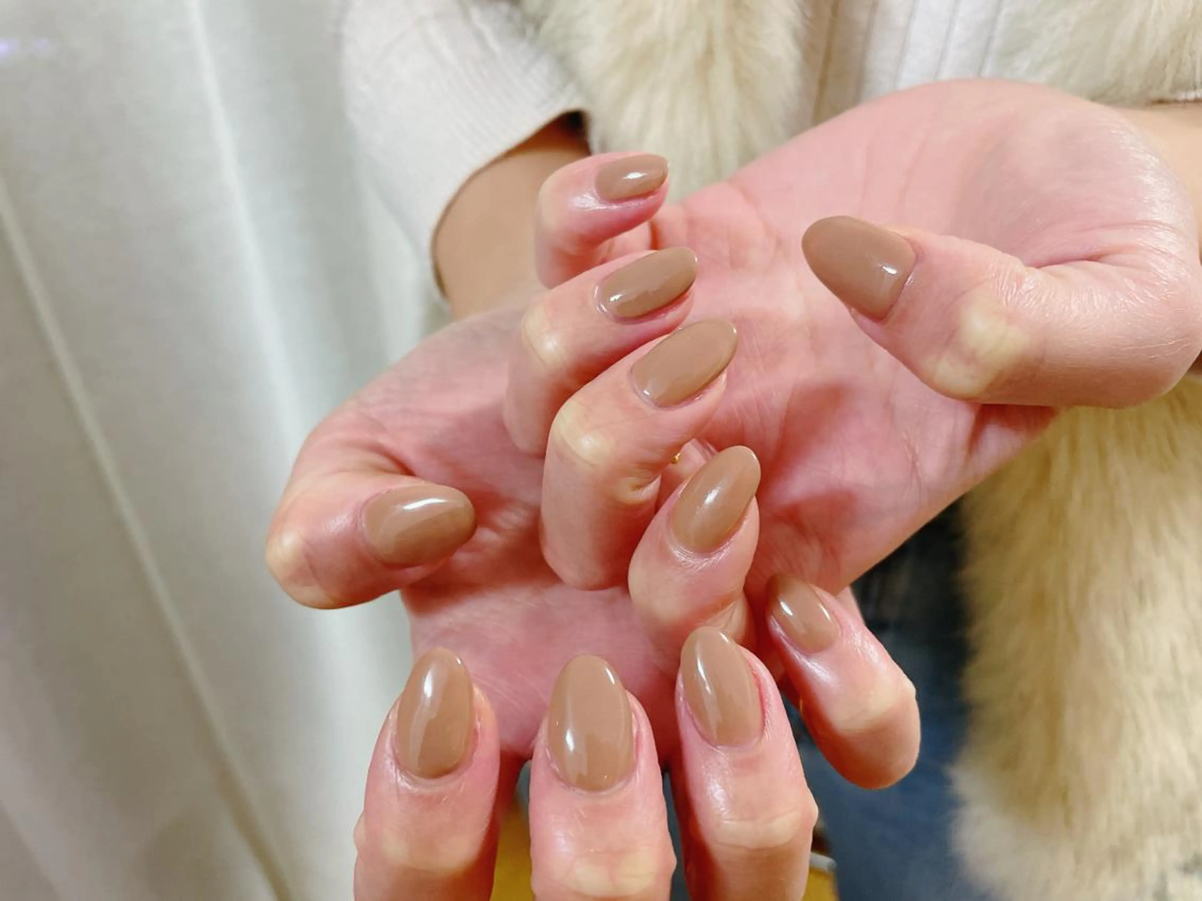 ネイル オーロラネイル ブラウン フラワーネイル フットネイル フレンチネイル ハンドネイル mogunail &blowのネイルデザイン