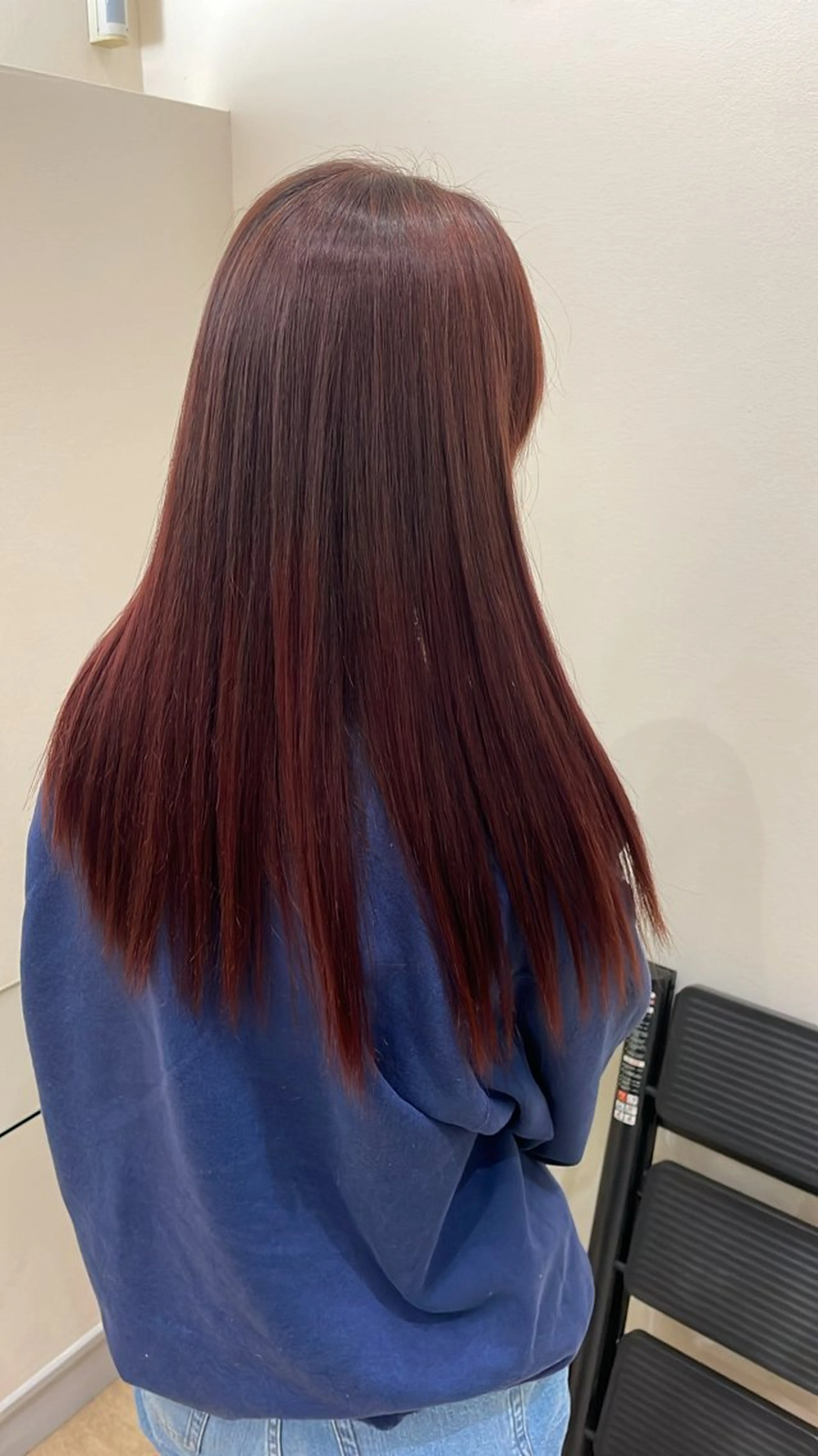 カラー ブリーチ グラデーションカラー レッドカラー ヘアカラー トリートメント 金森 実海のヘアスタイル
