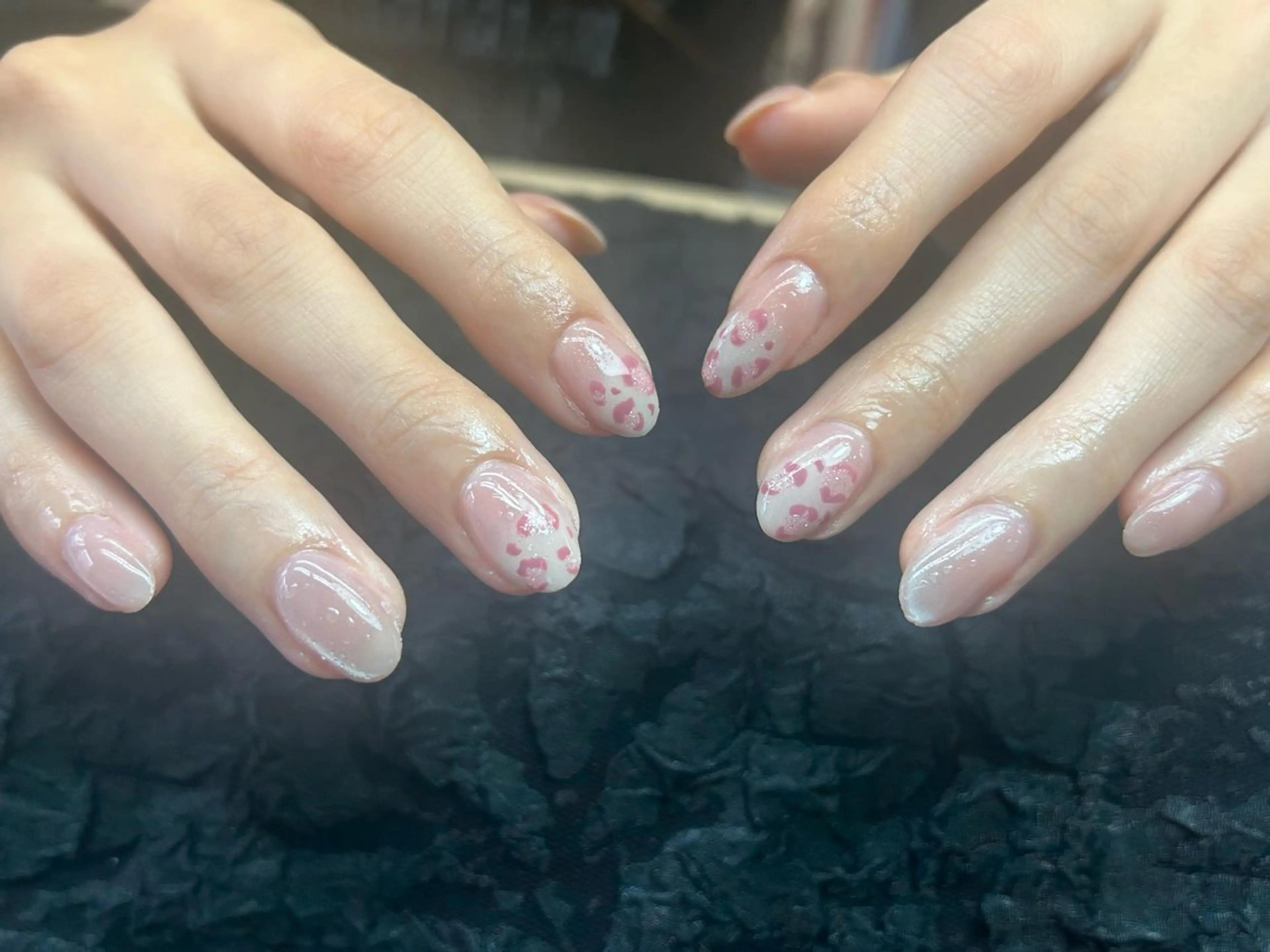 ショート ハンドネイル 🌟桜beauty 🌟プロ ネイリストのネイルデザイン