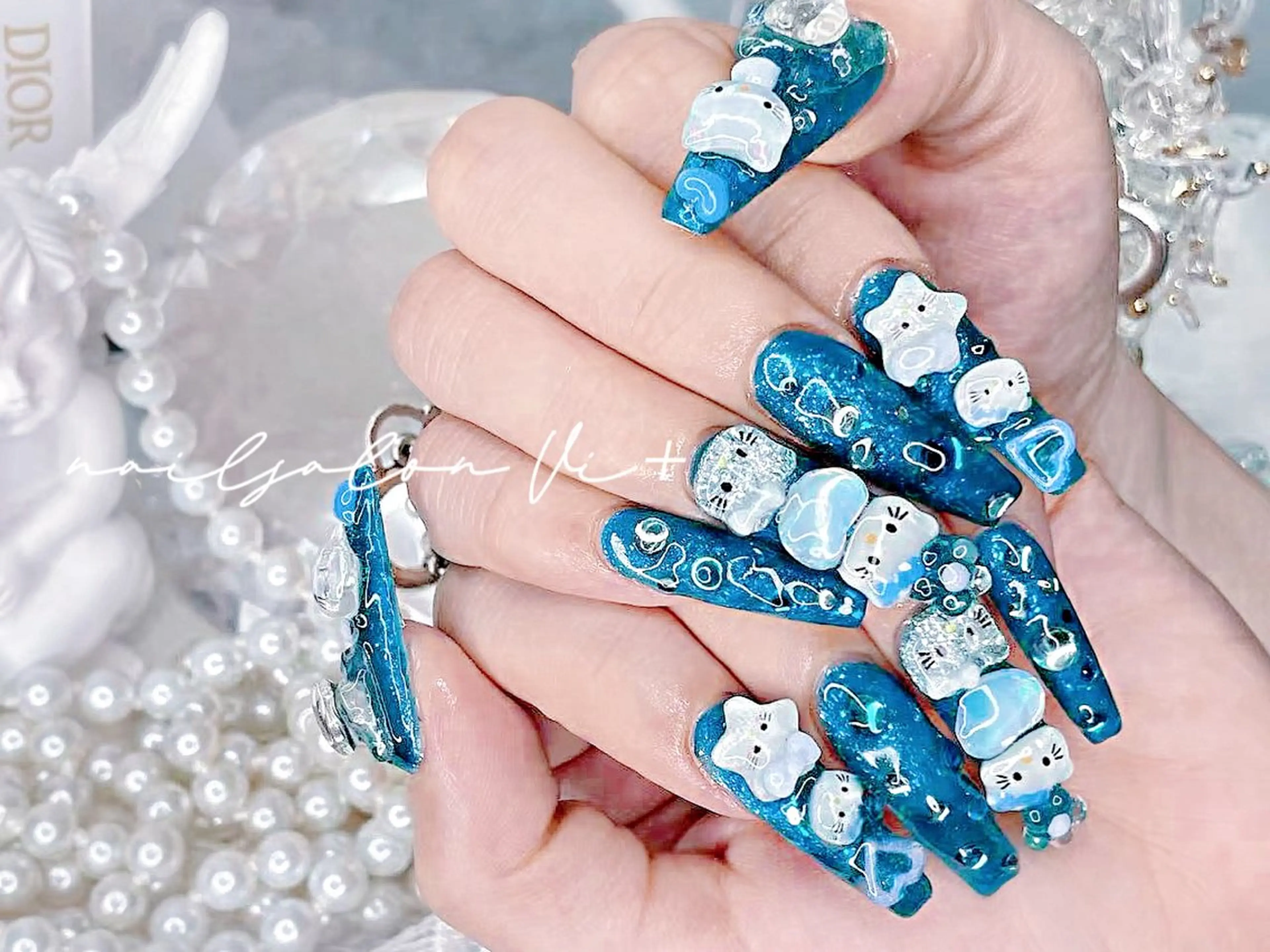 ネイル ハンドネイル ✨Nailsalon Vi+✨のネイルデザイン