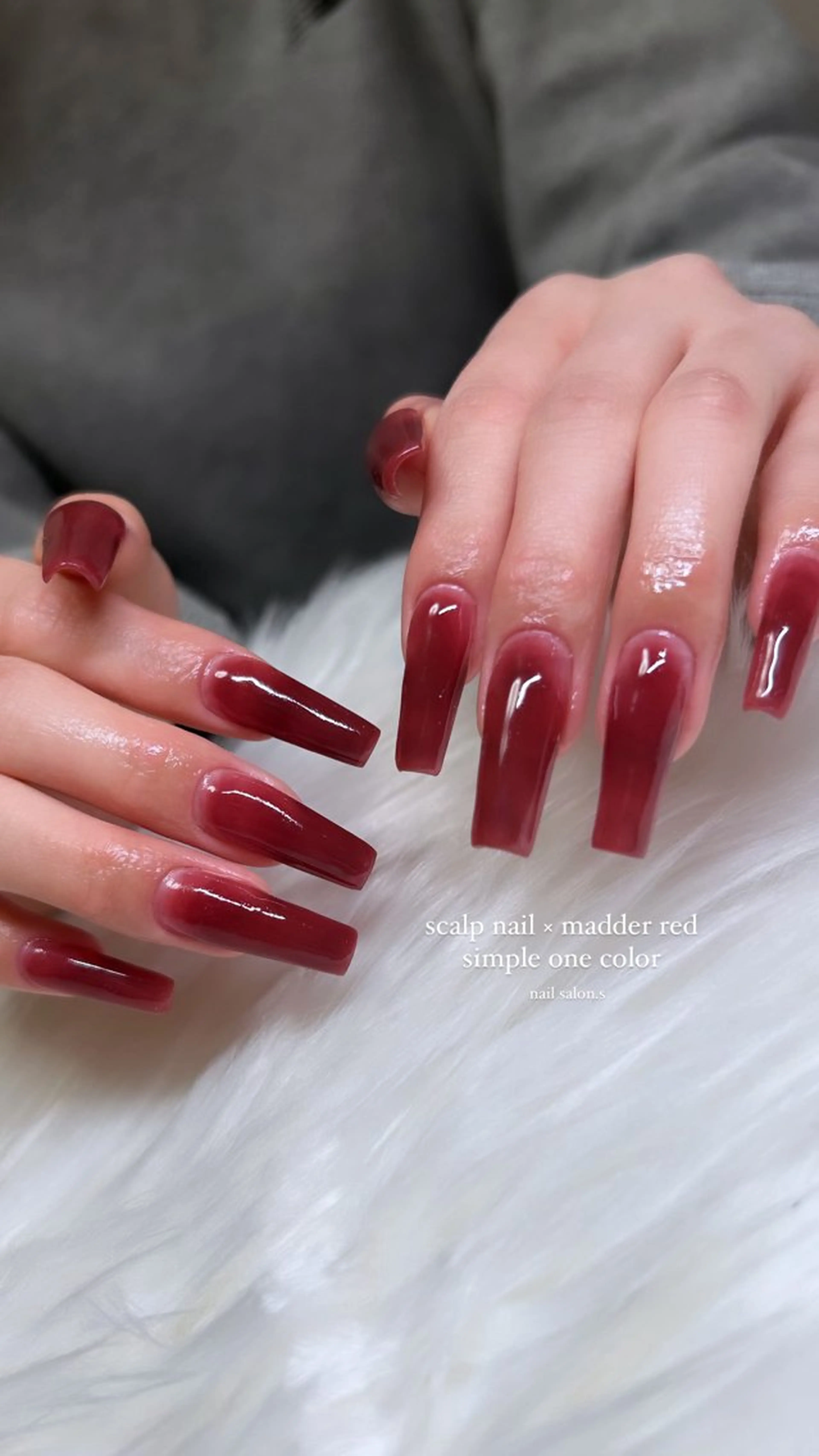 ネイル 関山 志乃のネイルデザイン