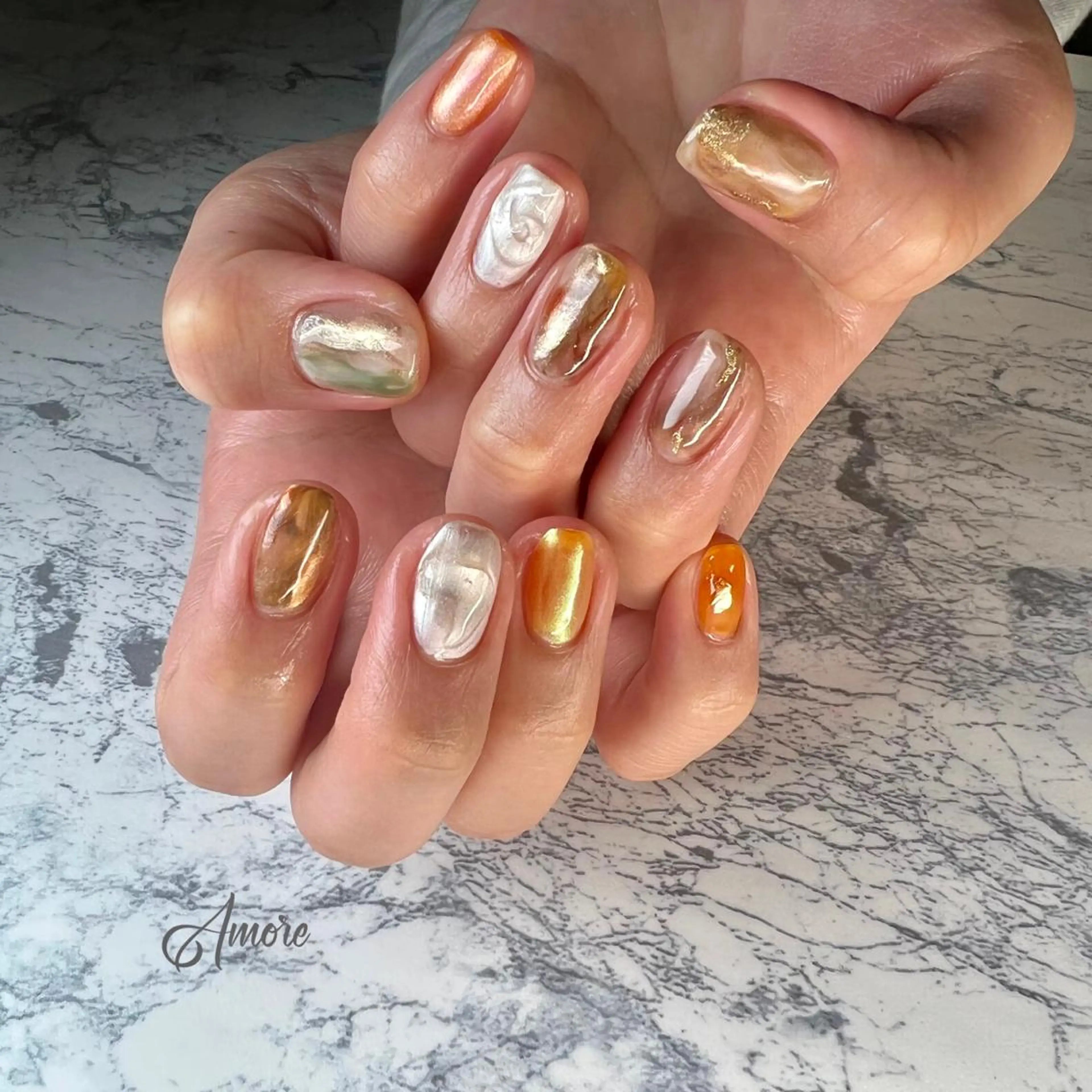 ネイル 氷ネイル・うるうるネイル マグネットネイル ミラーネイル ニュアンスネイル シンプルネイル You kyehwaのネイルデザイン