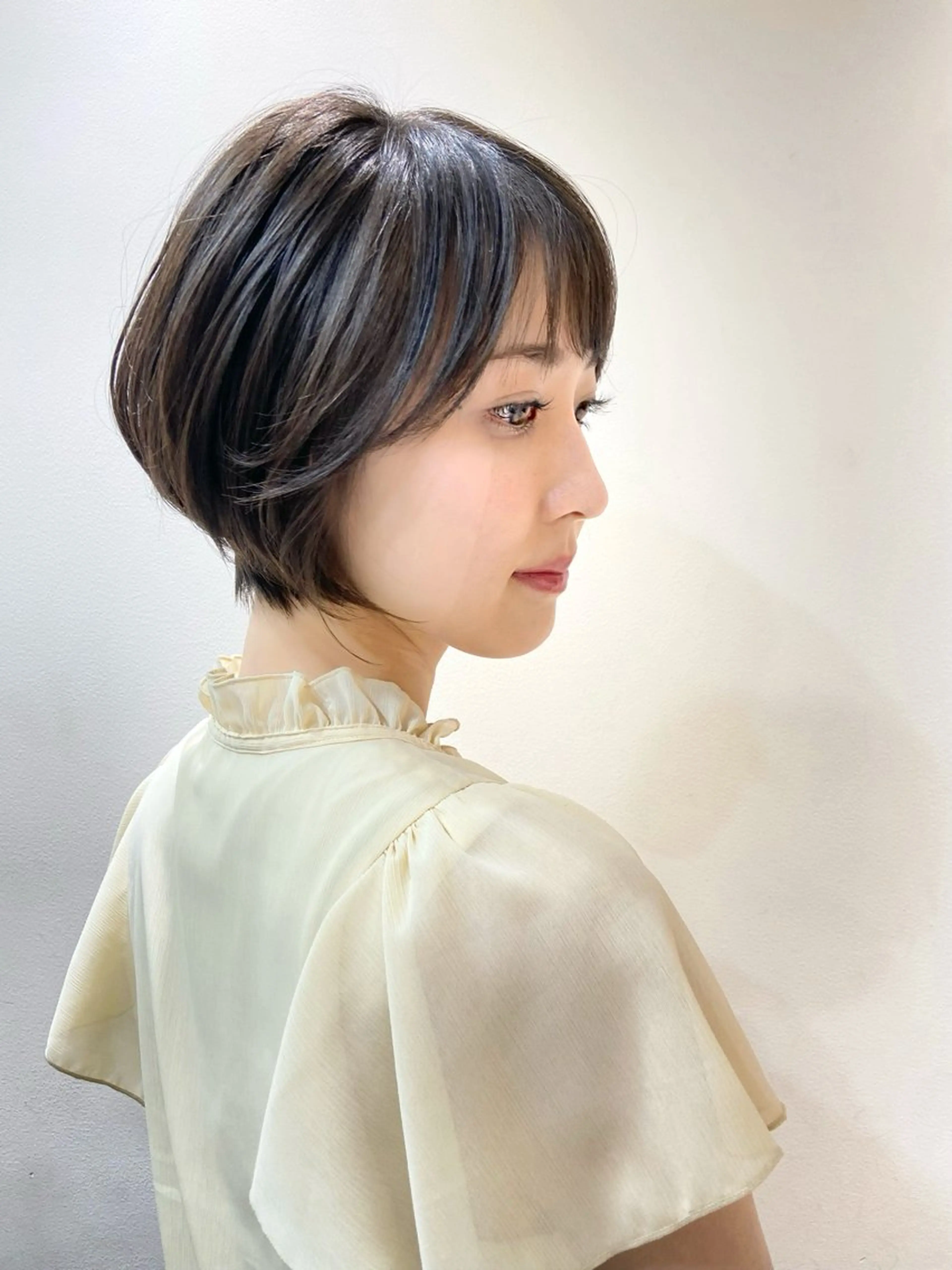 ショート パーマ 辛島 涼子のヘアスタイル