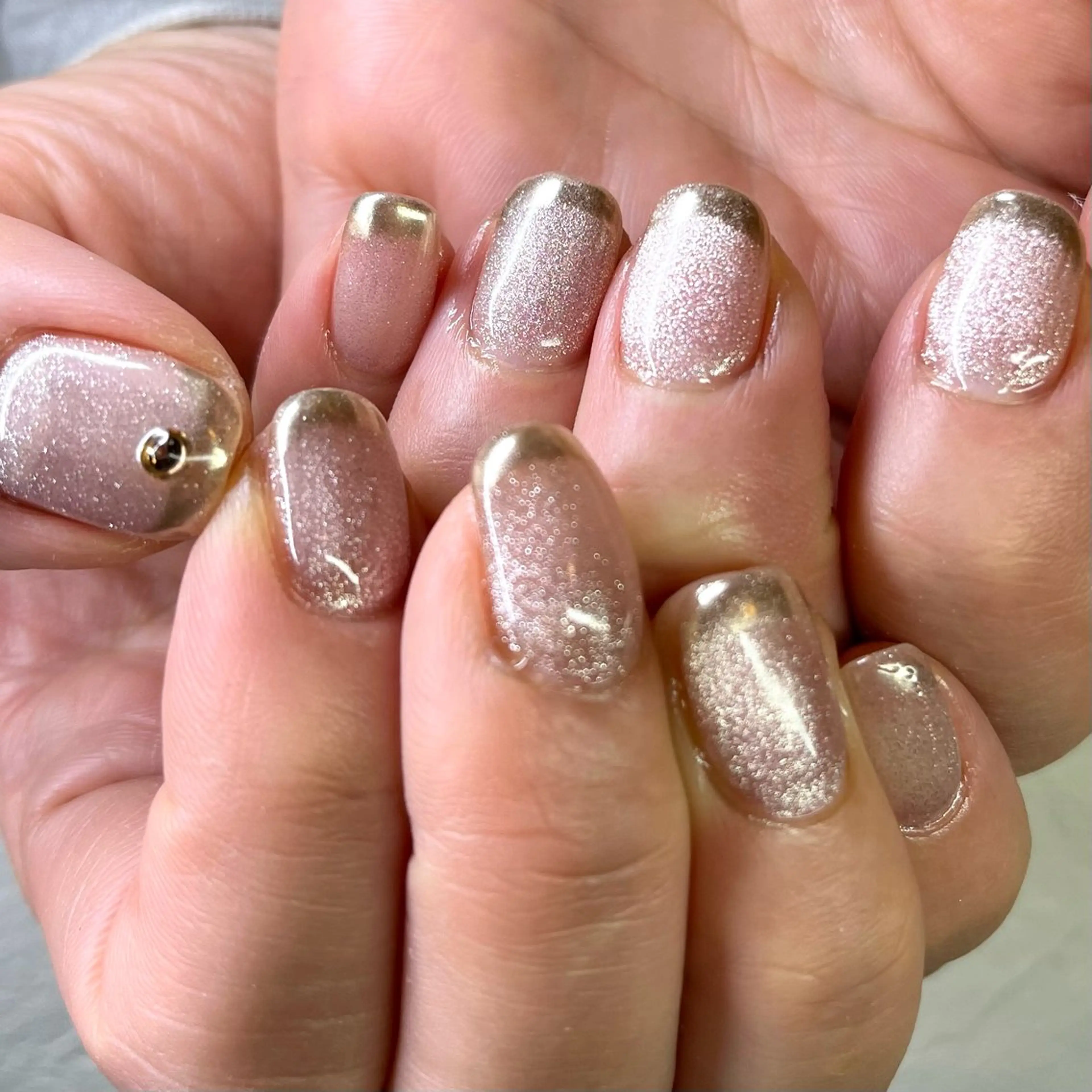 ネイル ハンドネイル ネイルスタジオ コスタ•デルマールのネイルデザイン