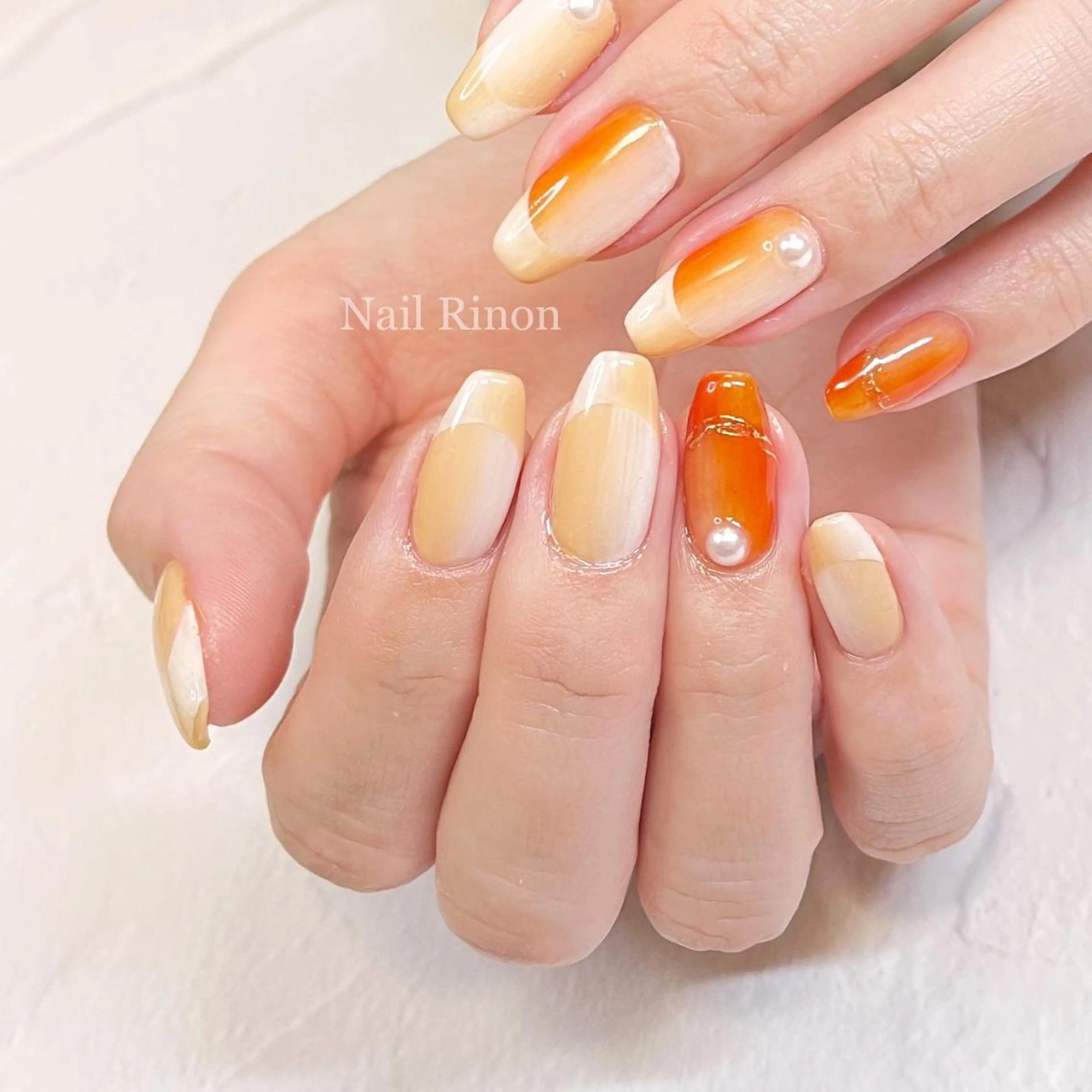 ネイル フレンチネイル オンブレフレンチ ハンドネイル Nail Rinonのネイルデザイン
