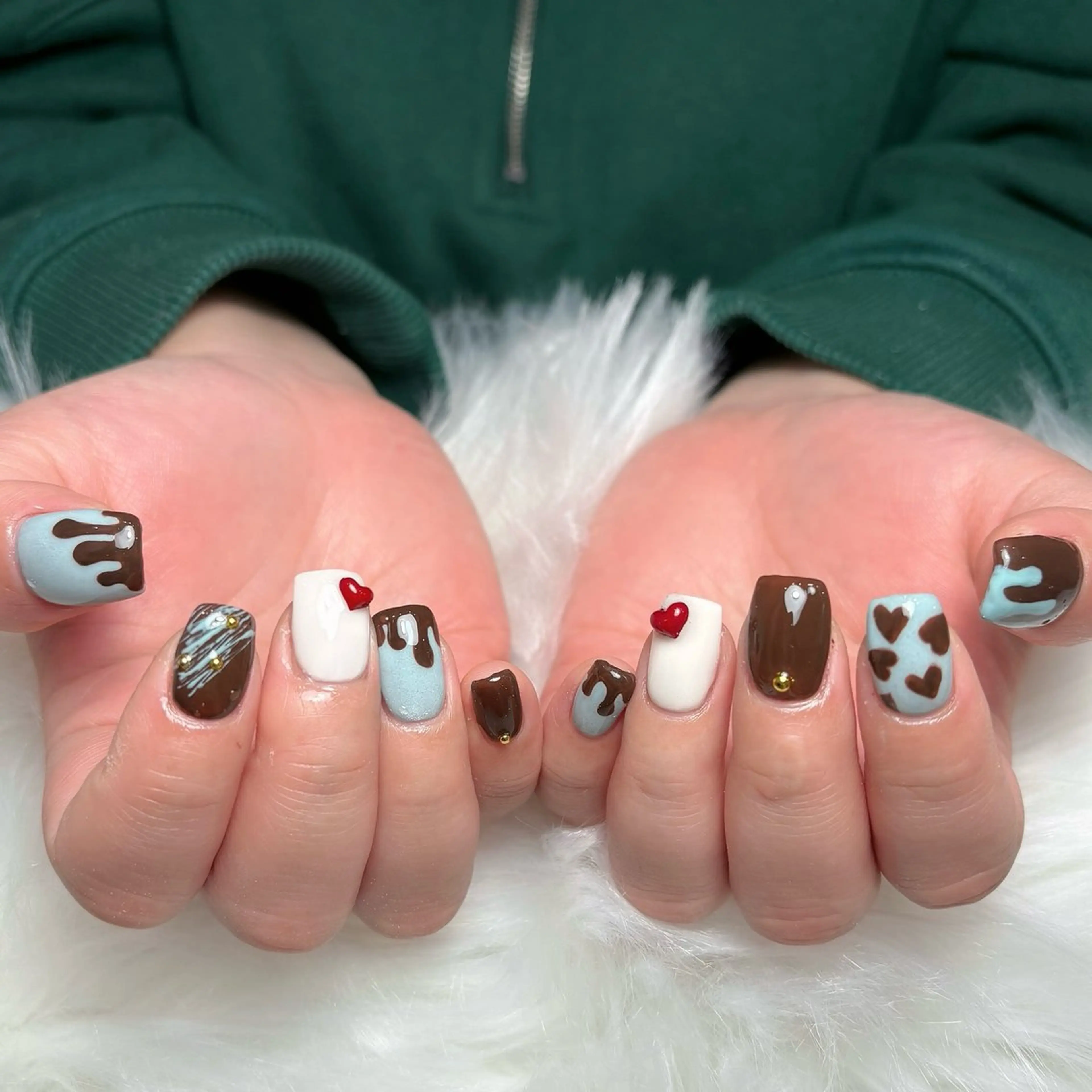 ネイル ハンドネイル 山田 茉世のネイルデザイン