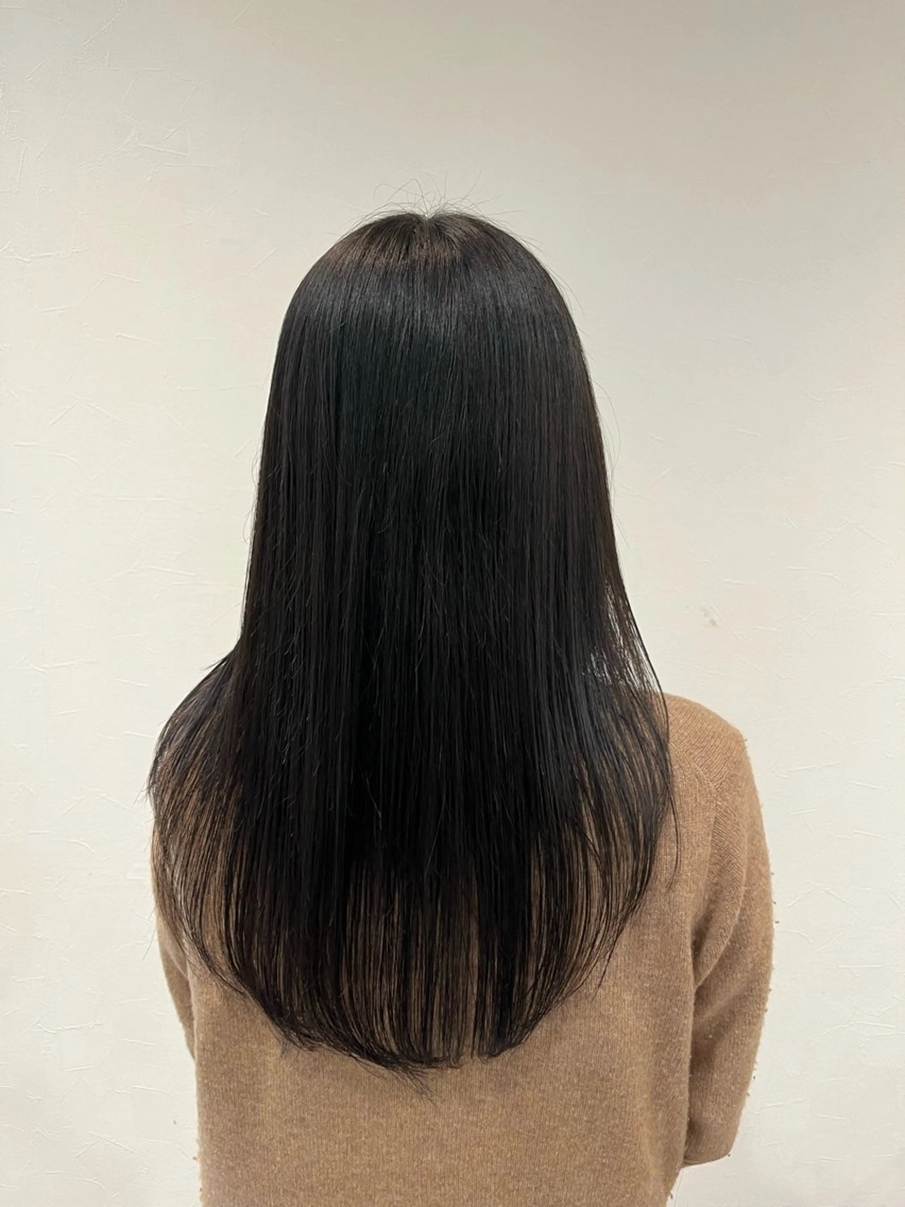 ロング anon Loemのヘアスタイル