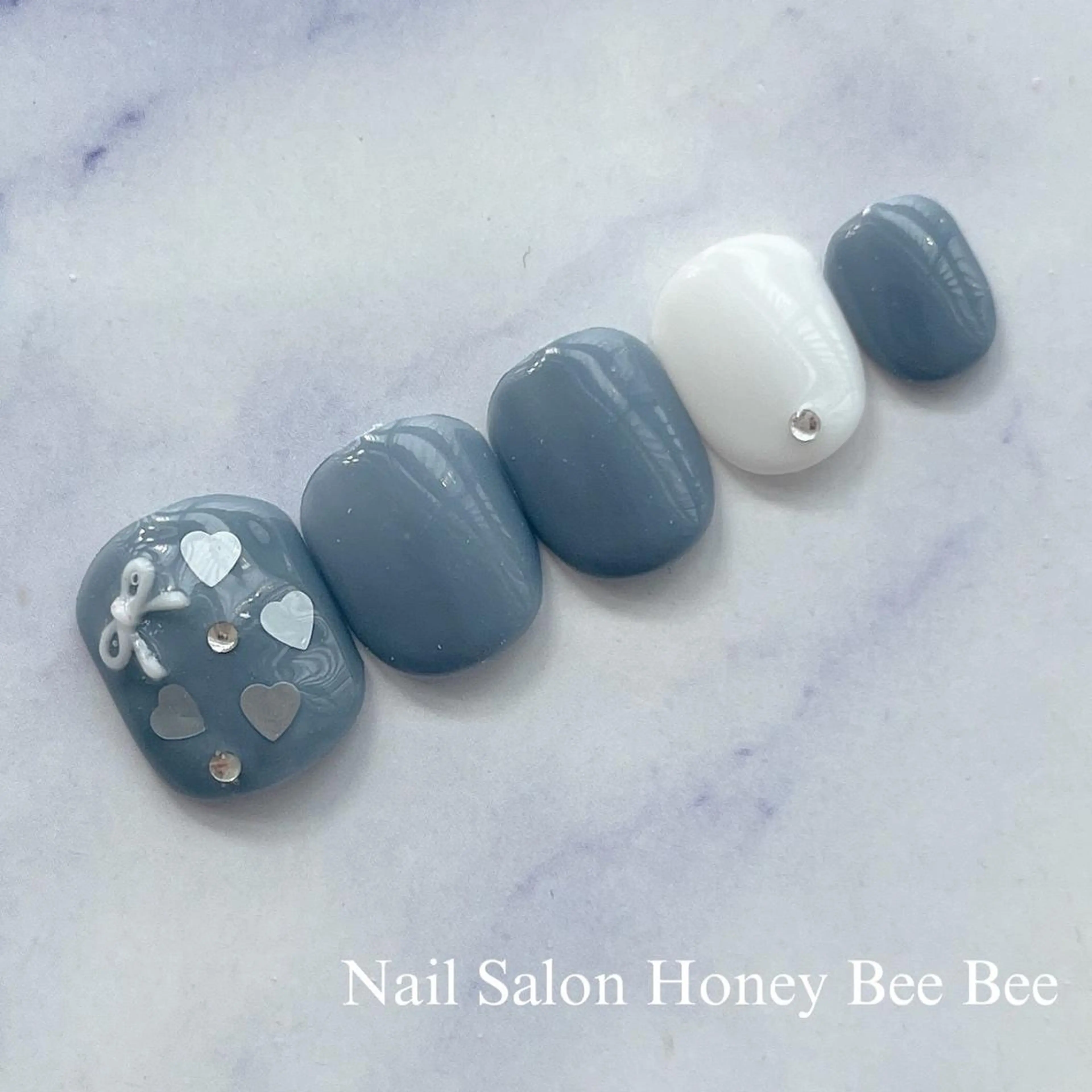 ネイル Nail salon Honey Beeのネイルデザイン