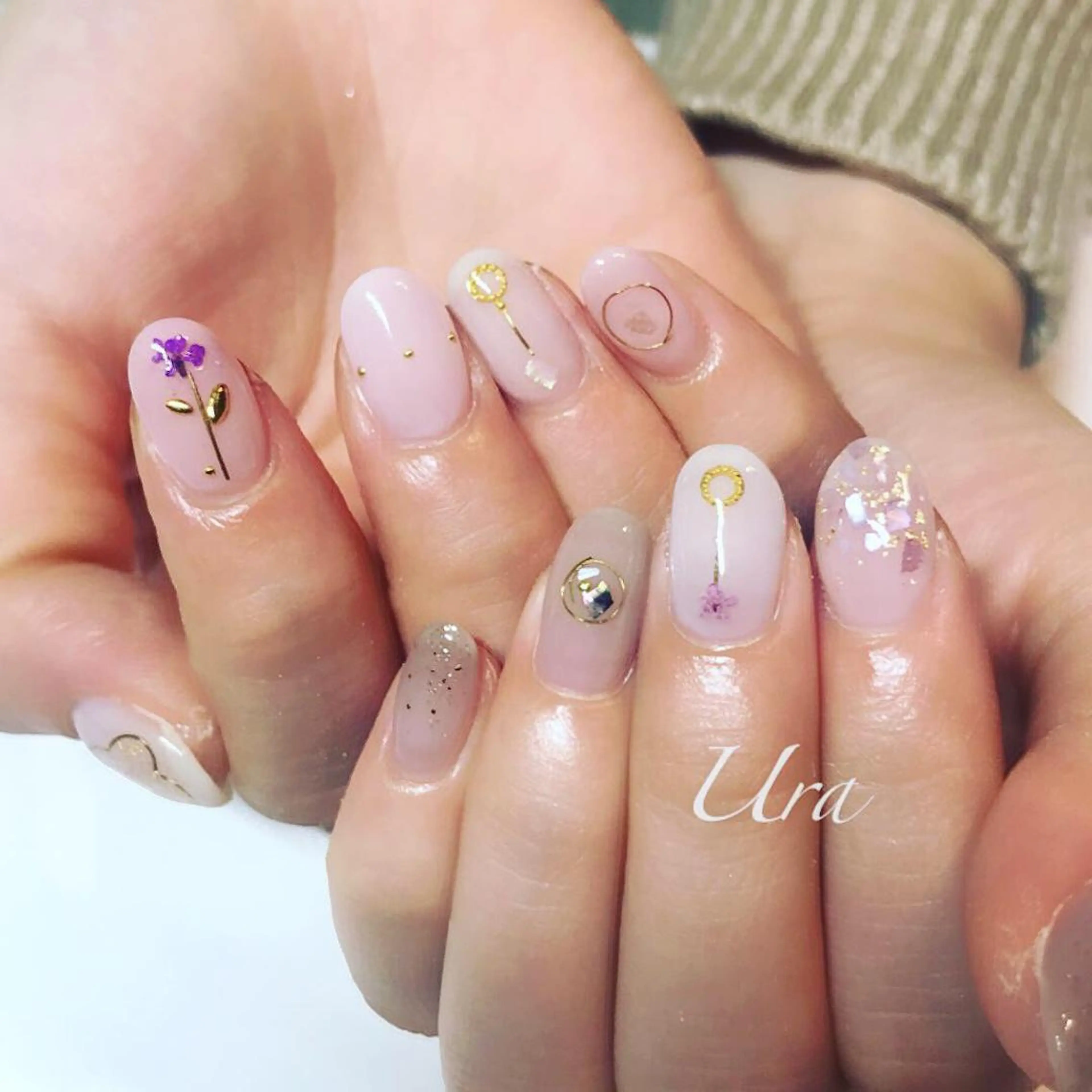ネイル UrakoNail 《nail》のネイルデザイン
