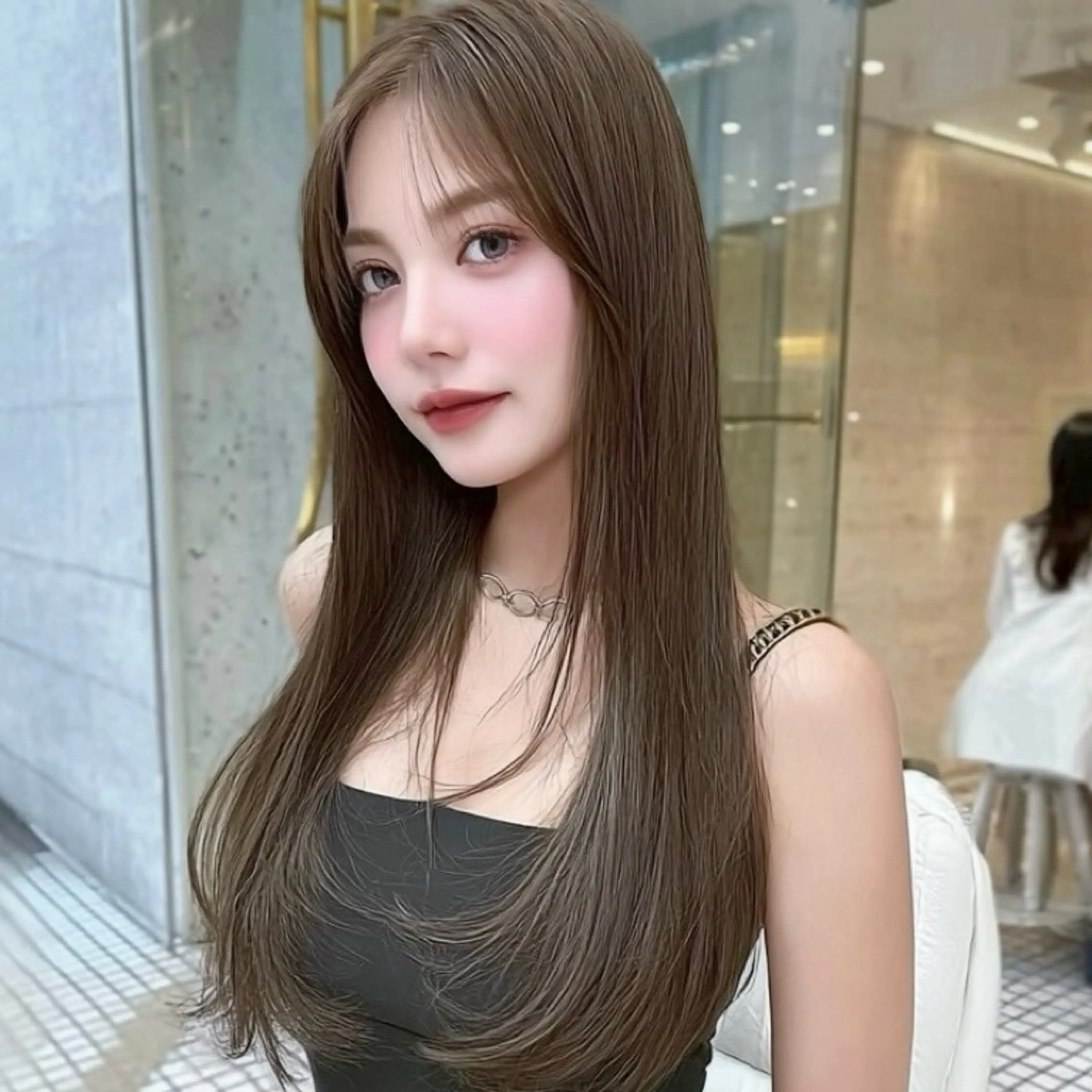 ロング くびれヘア 髪質改善 韓国風ヘア 縮毛矯正 トリートメント カット ヘアカラー トリートメント mao🎀マツエク／ レイヤーカットのマツエク・マツパデザイン