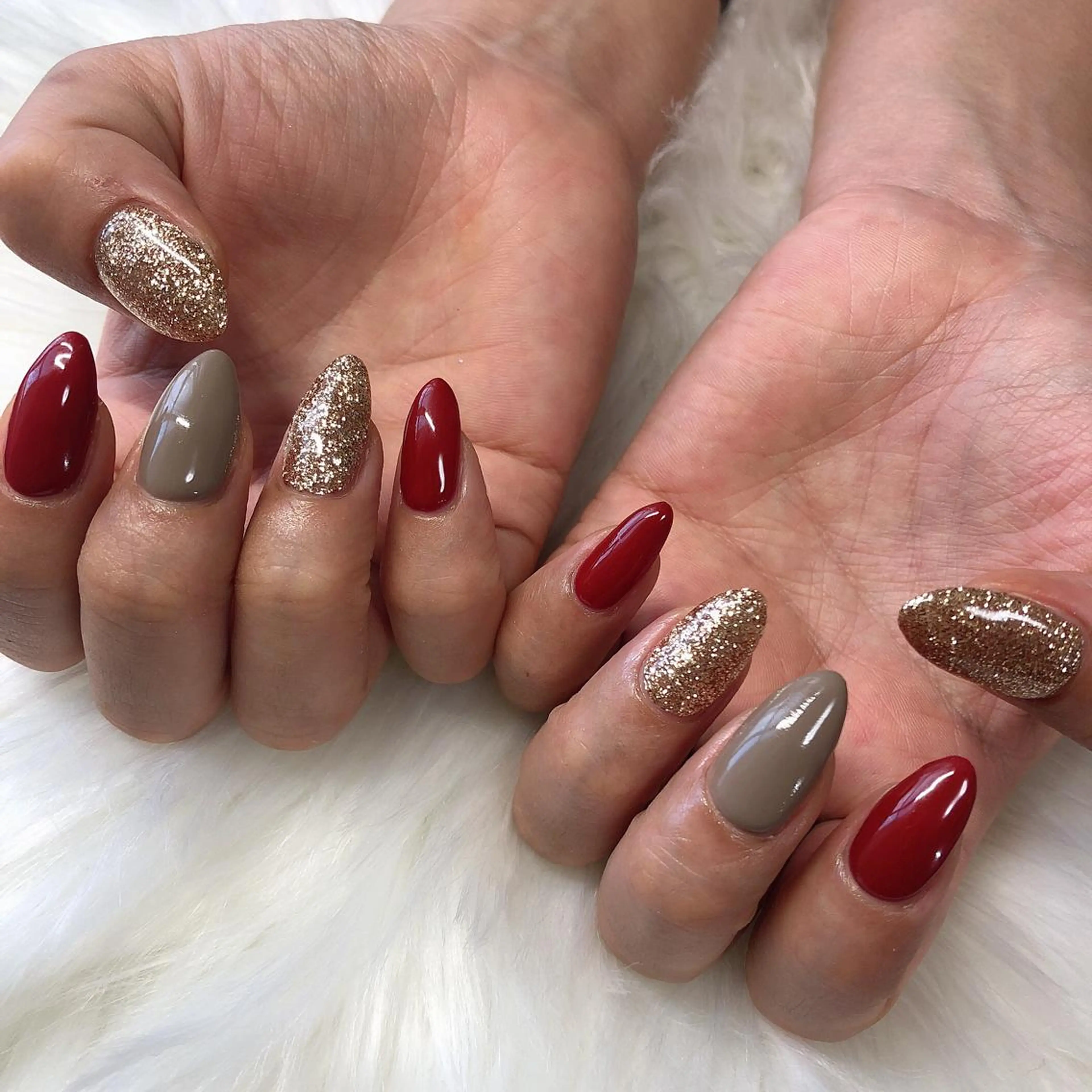 ネイル ハンドネイル 西岡 杏のネイルデザイン