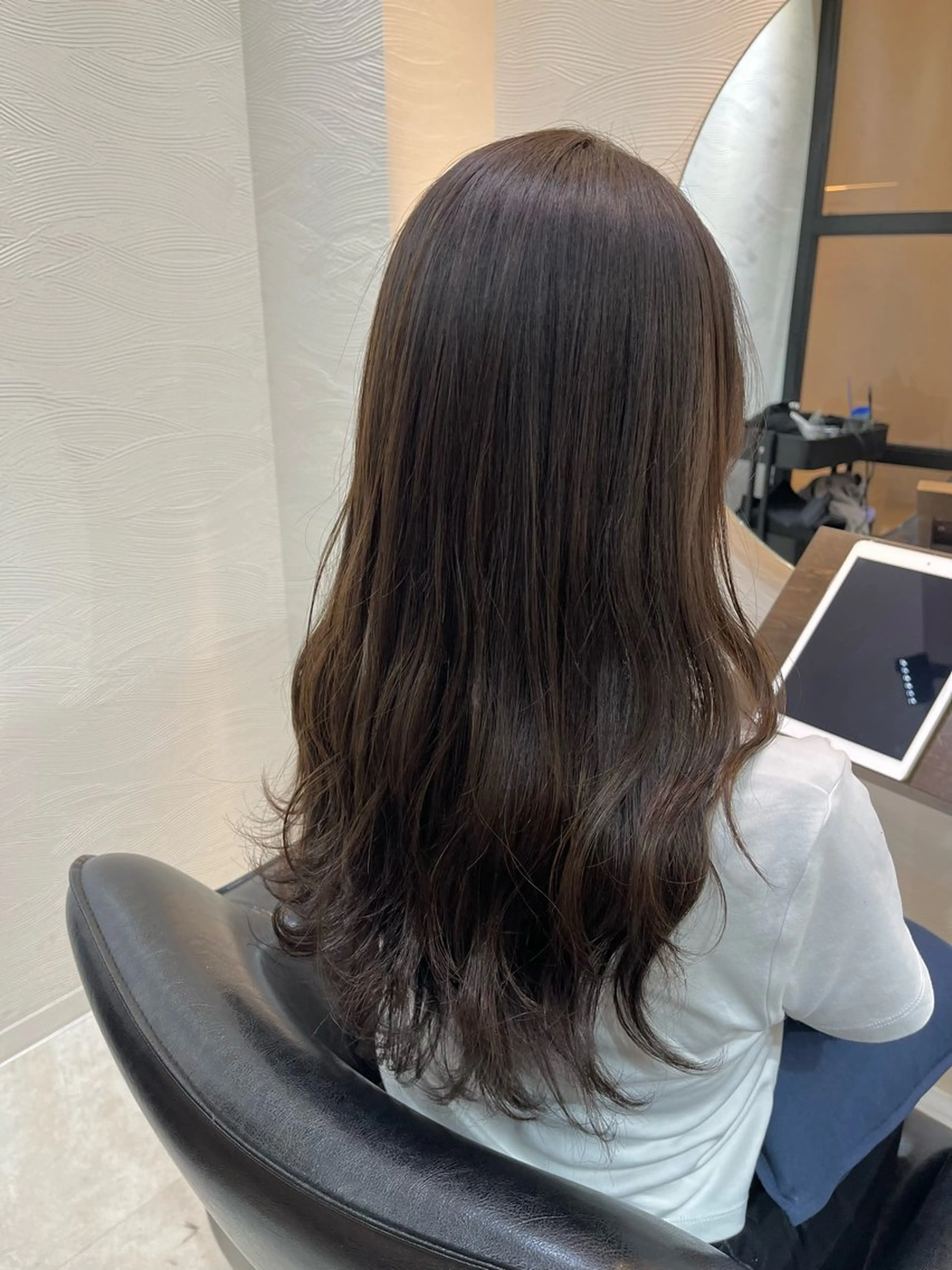 ロング カラー カット ヘアカラー トリートメント 【ニュアンスカラー・ 髪質改善】スズキカナのヘアスタイル