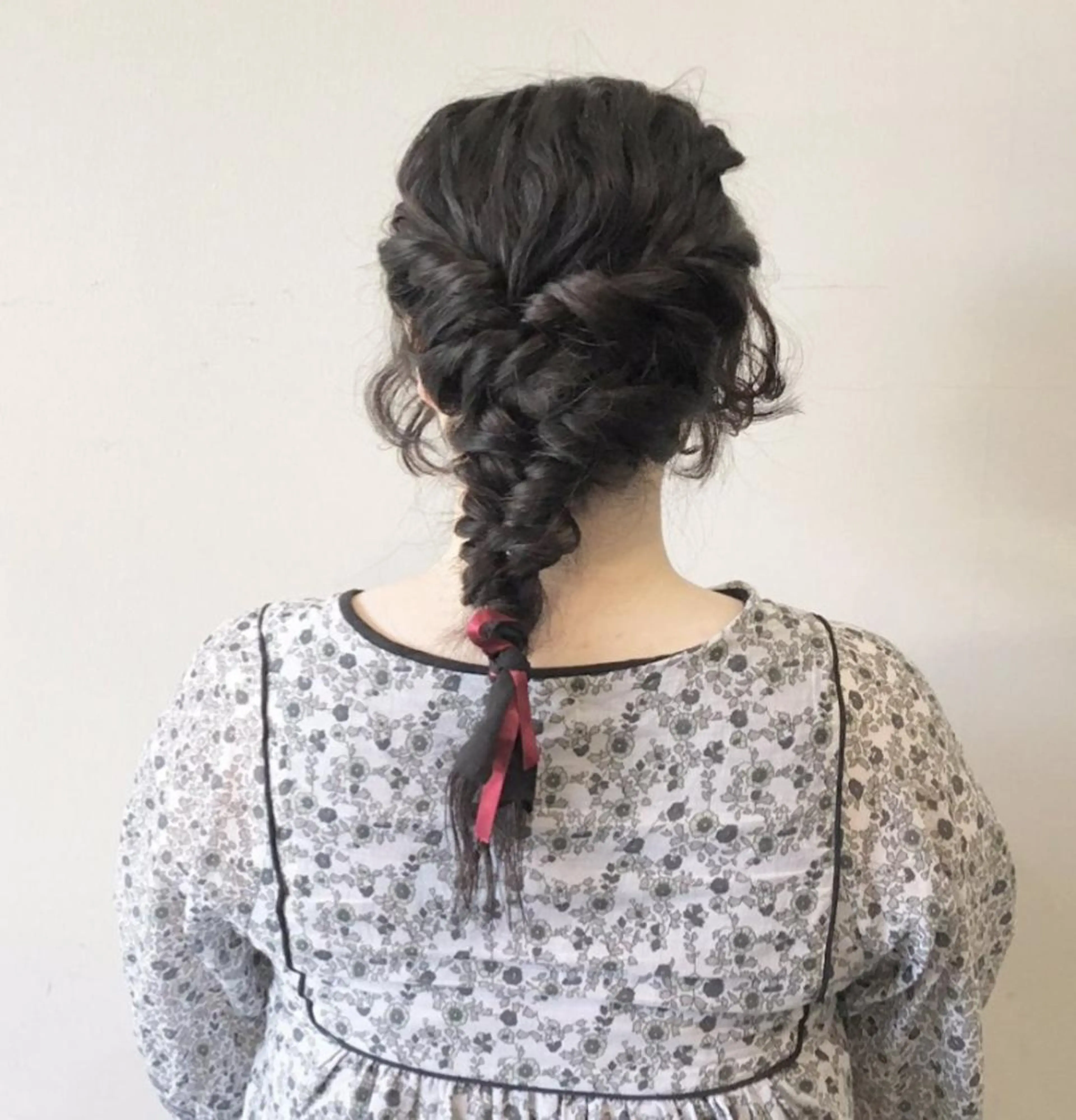 ヘアアレンジ セミロング カラー 佐藤 美咲のヘアスタイル