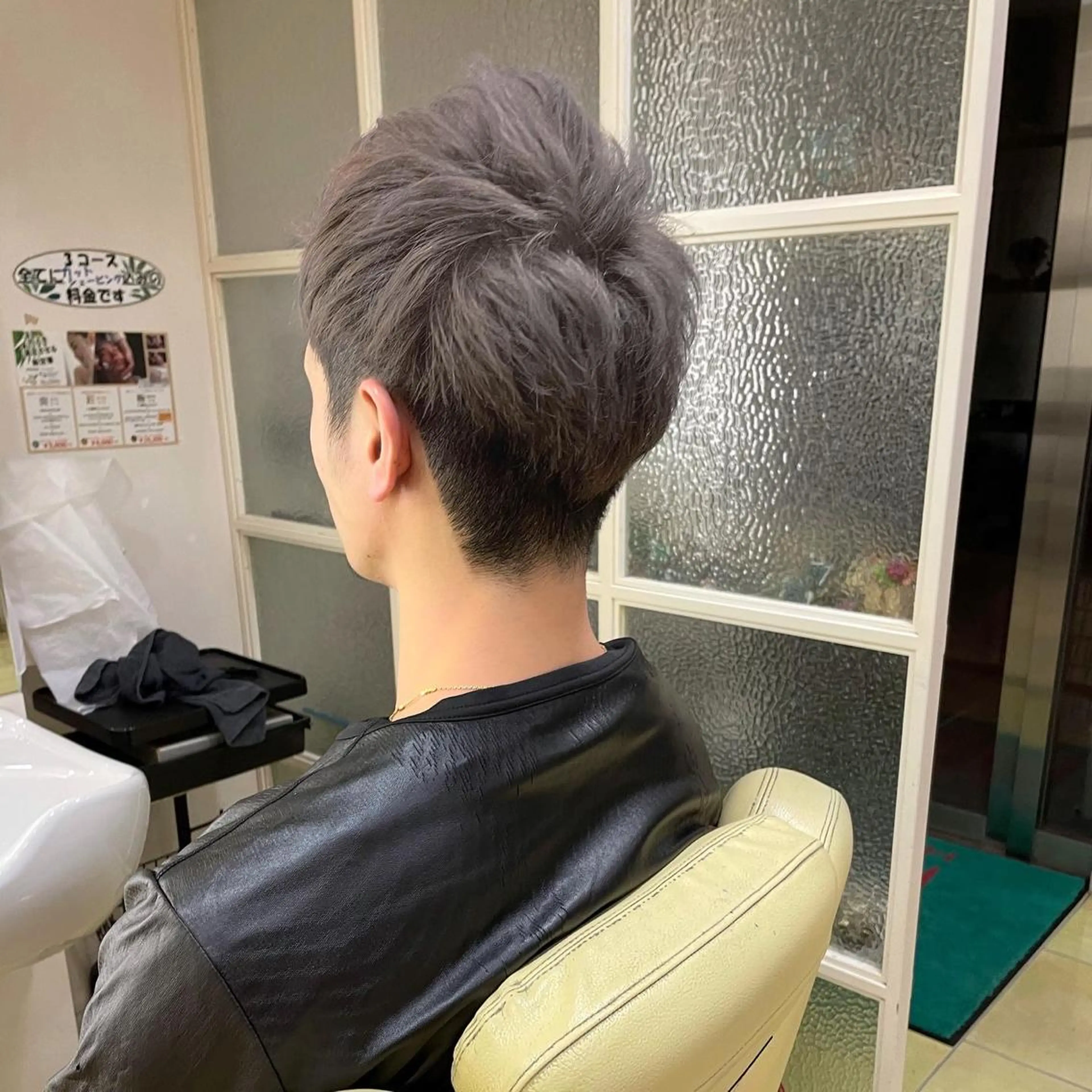 ショート メンズ アッシュ ショートヘア デザインカラー/ 推しの配色　肥後のヘアスタイル