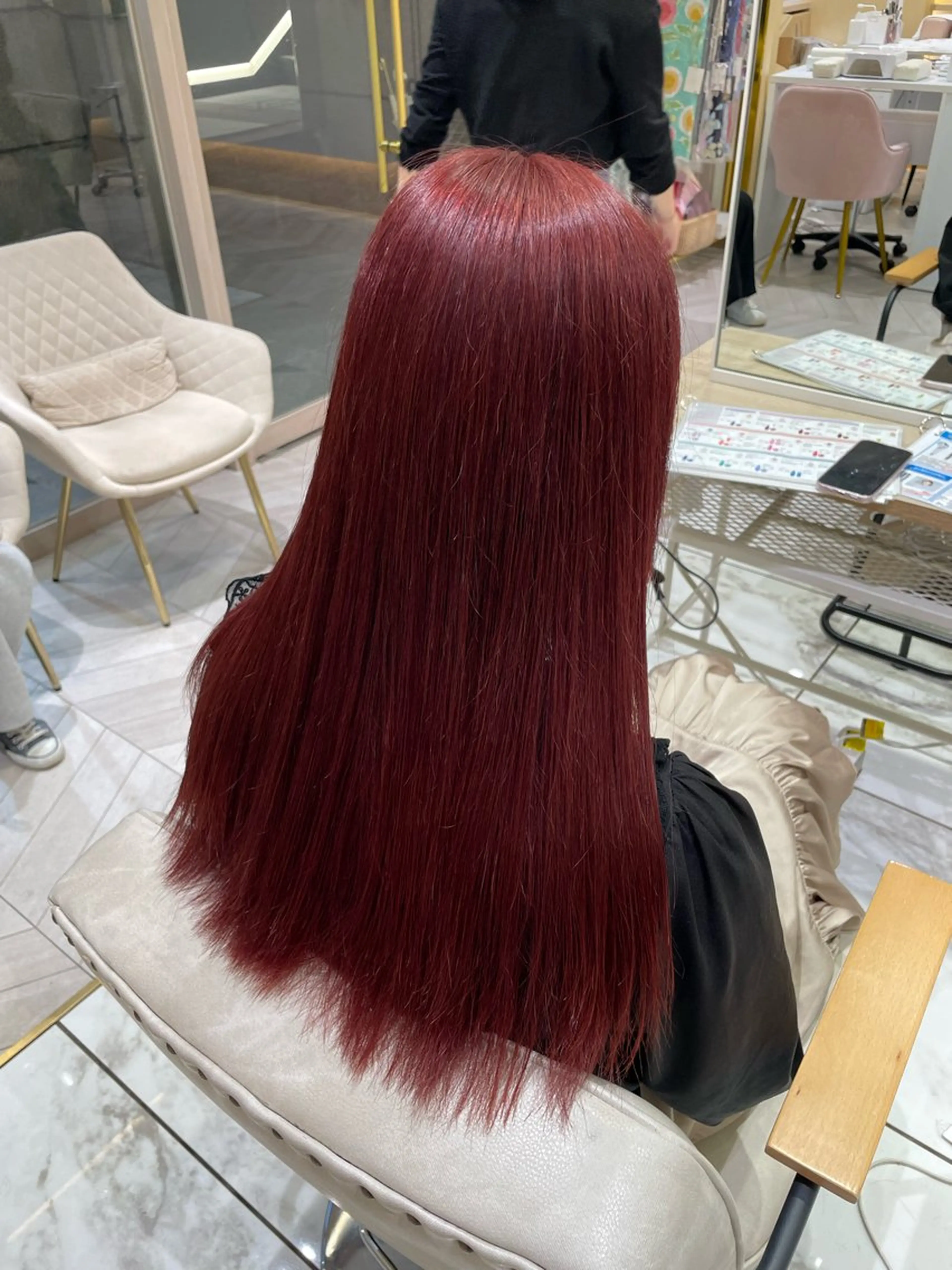 ロング カラー レッドカラー yurika🎀 透明感カラー🫧のヘアスタイル