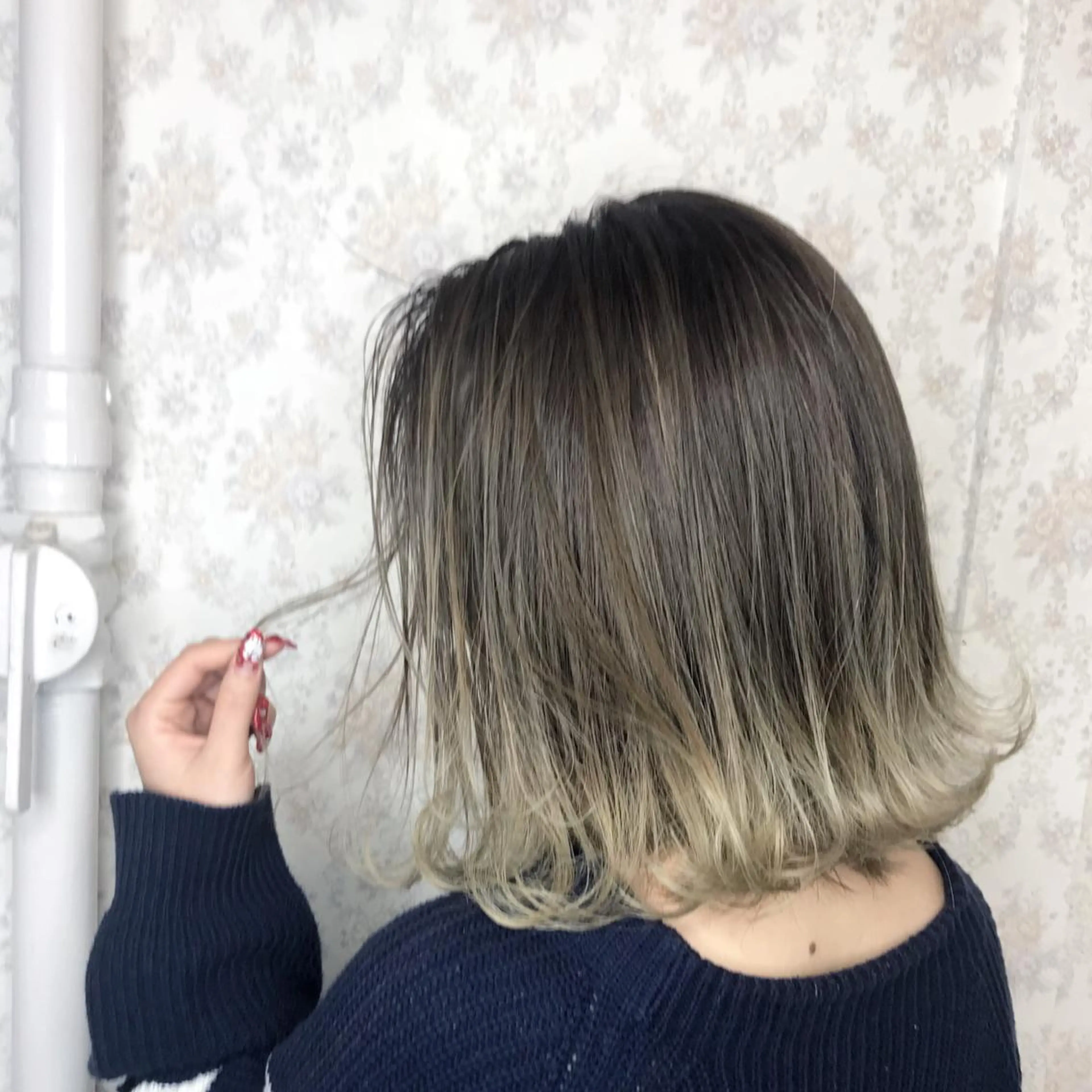セミロング en Siena エンシエナのヘアスタイル