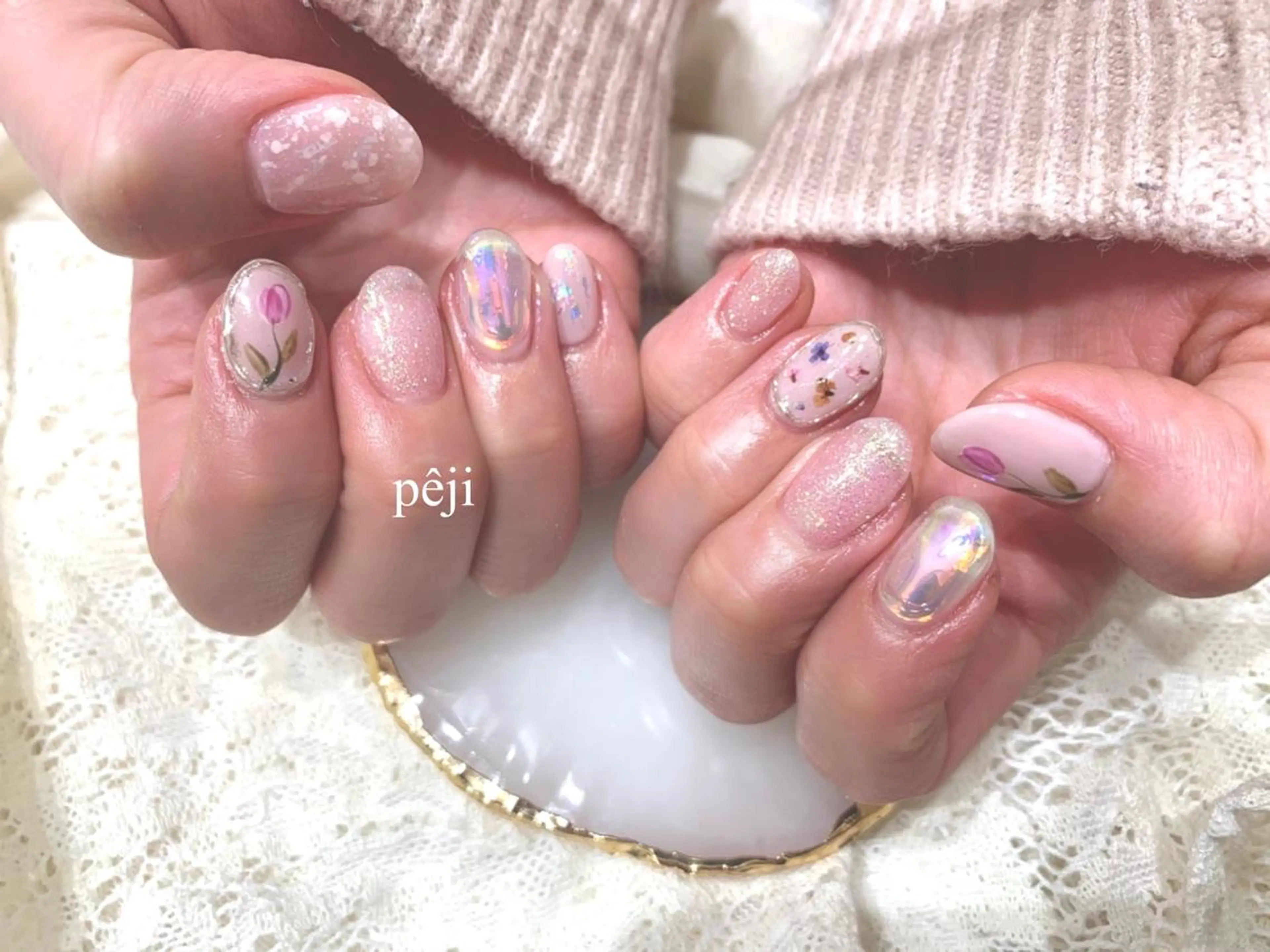 ミディアム m kaori𓃟のネイルデザイン