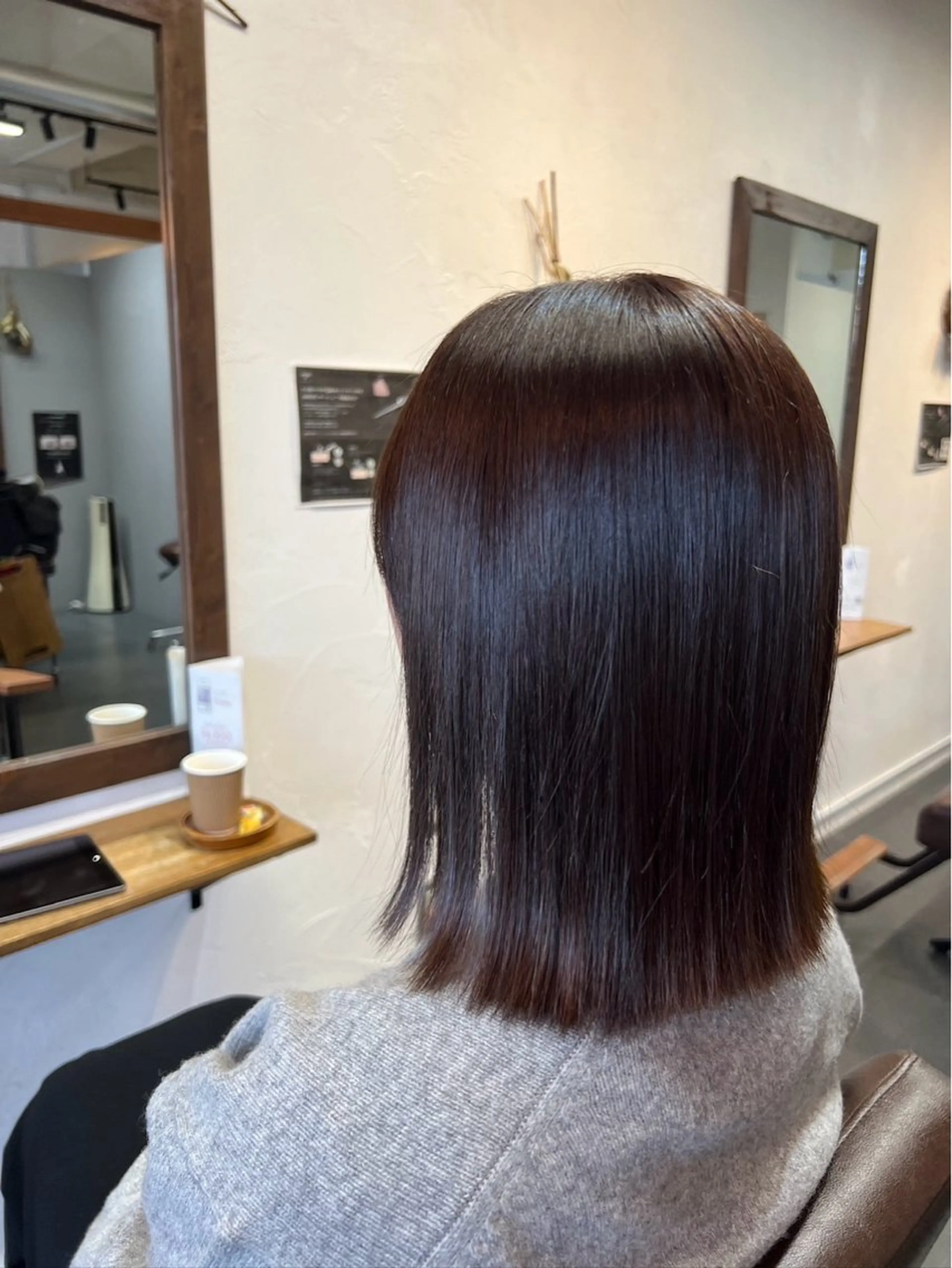 ショート カラー sun trip 荒川のヘアスタイル