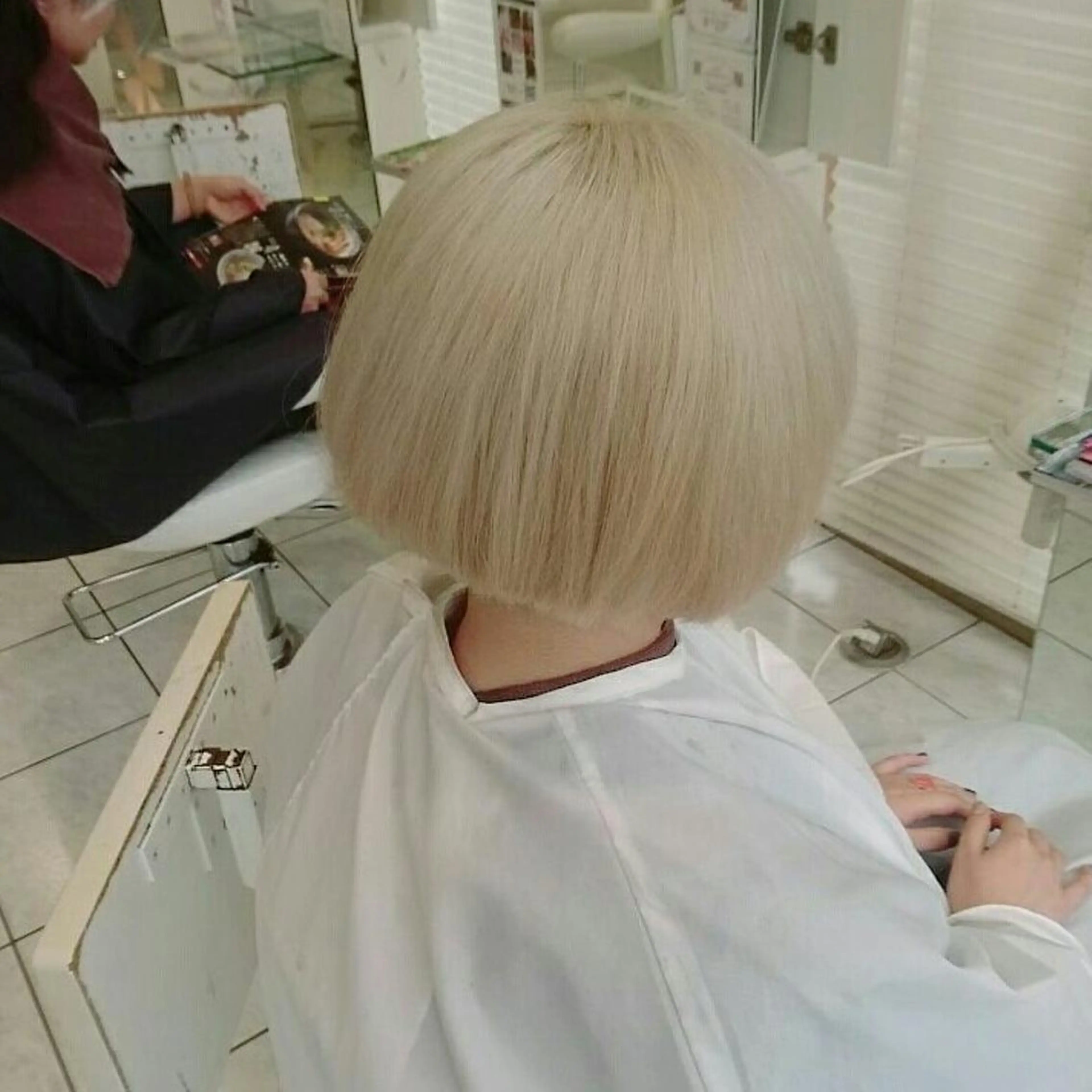 カラー ブリーチ クーポン お試し価格有り！のヘアスタイル