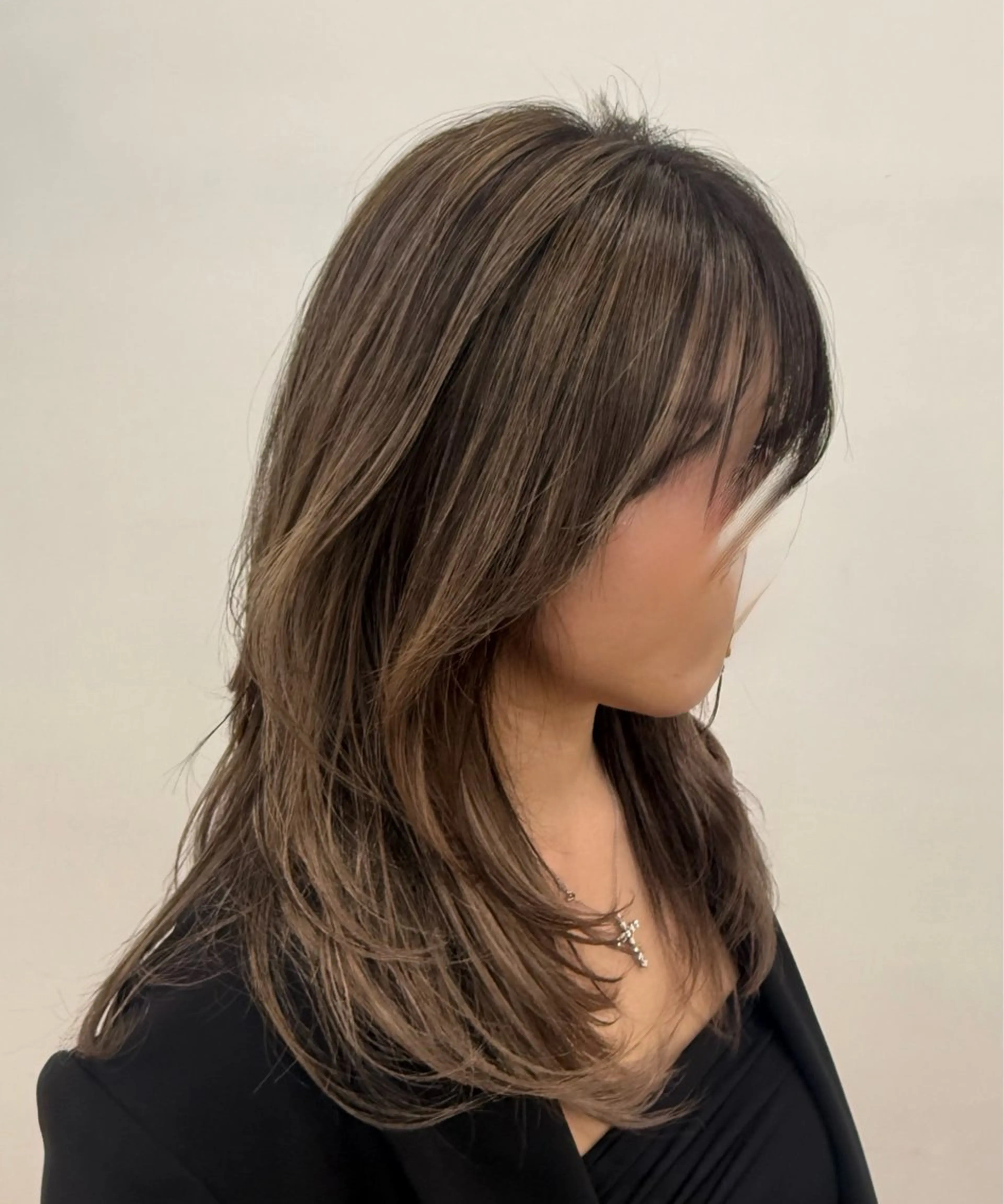 ロング カラー バレイヤージュ レイヤーカット SHANKS HAIRのヘアスタイル