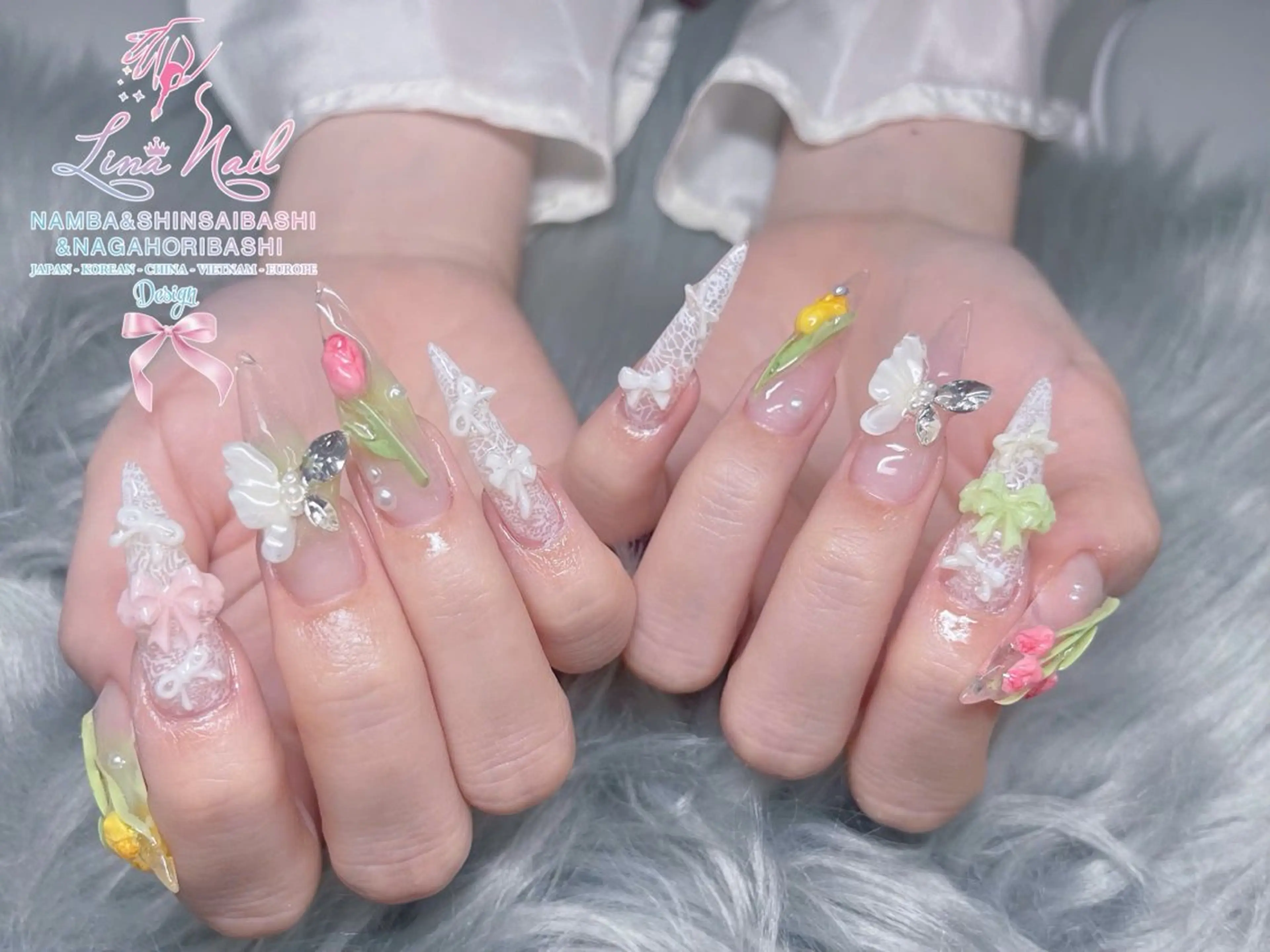 ロング 韓国風ヘア ロング クリスマス ハンドネイル Linanail Nambaのネイルデザイン