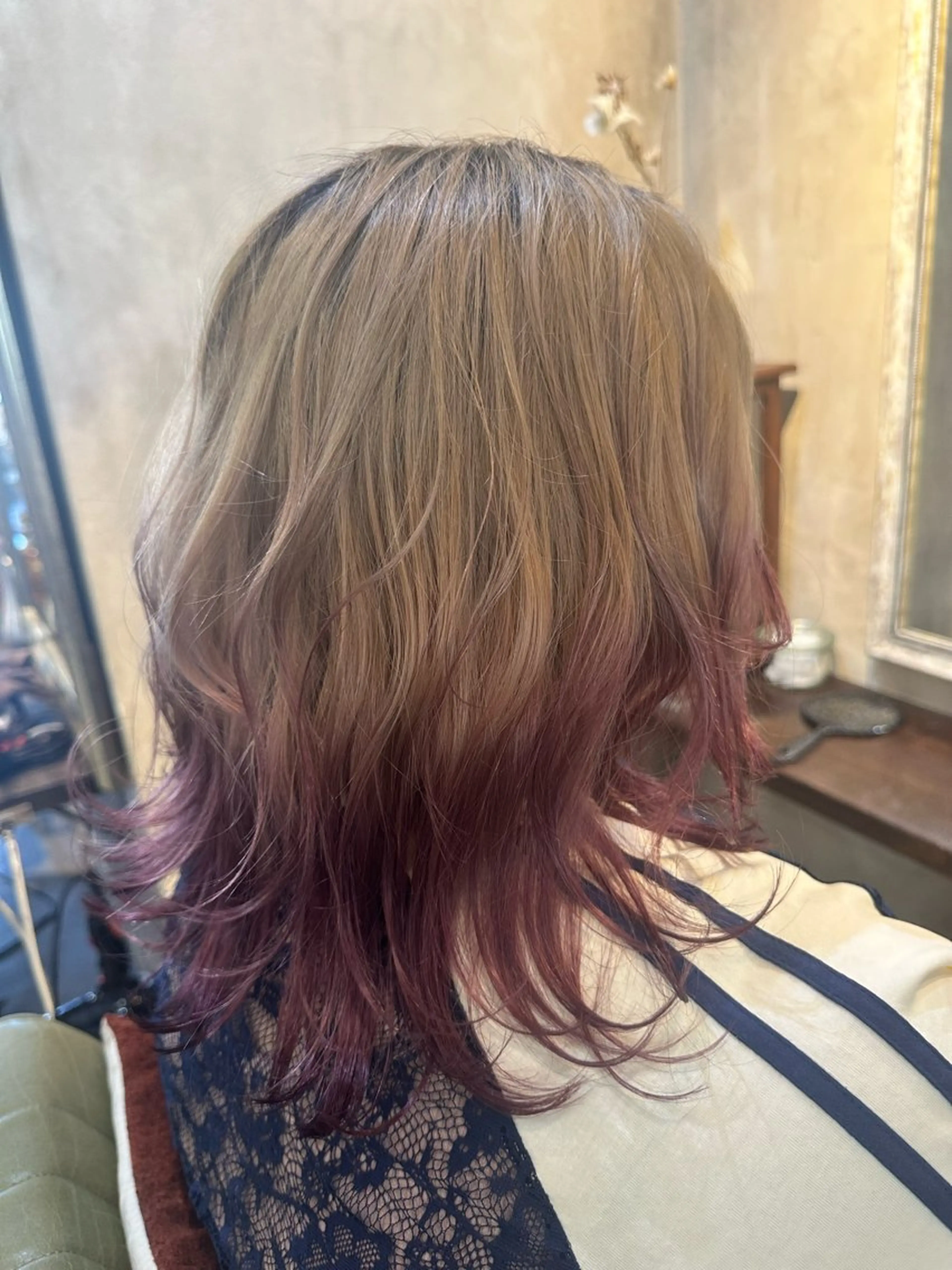 ミディアム カラー デザインカラー ピンクカラー カット ヘアカラー トリートメント 原宿アンリ 山下卓也のヘアスタイル