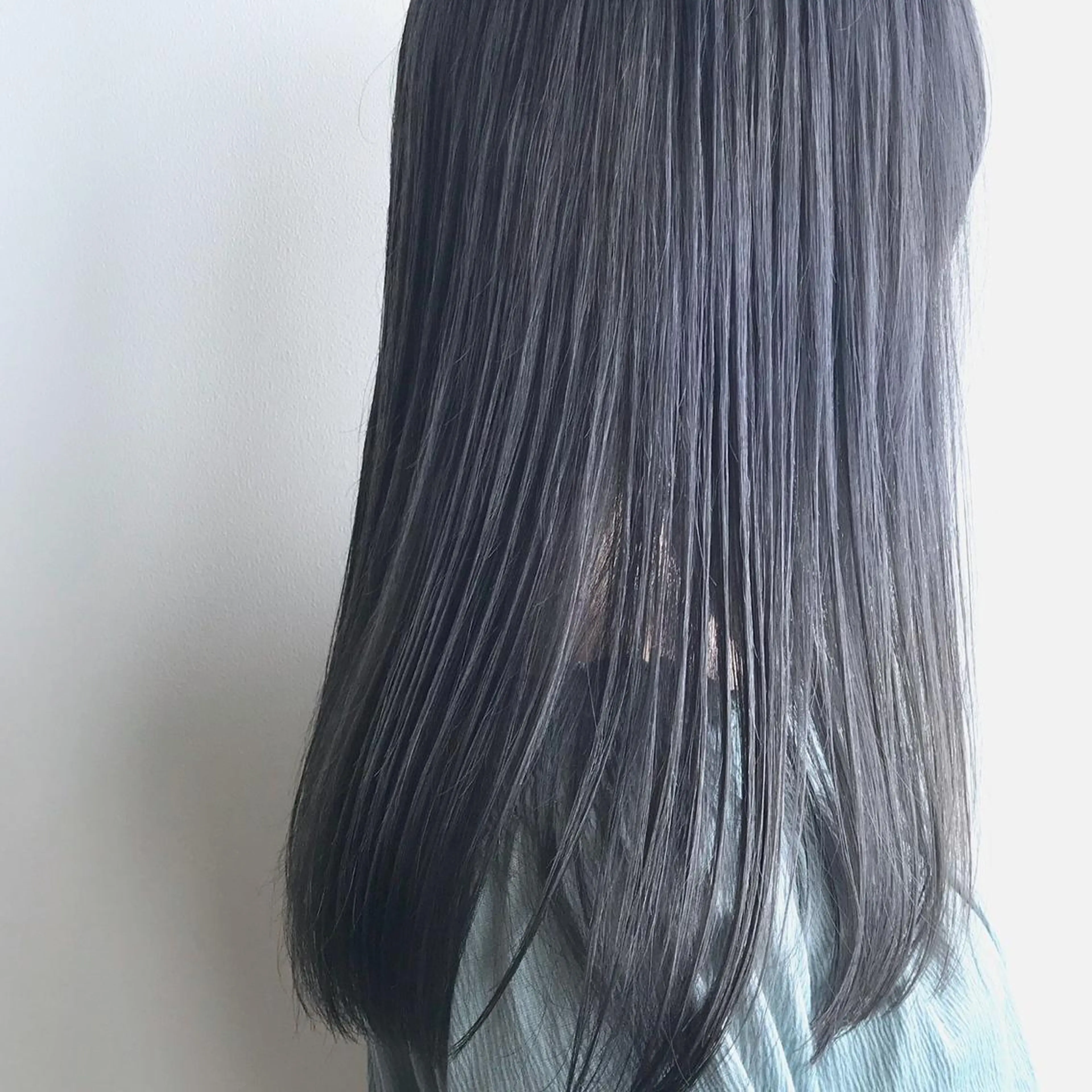 ロング カラー グランジヘア 無造作ヘアHYUGAのヘアスタイル