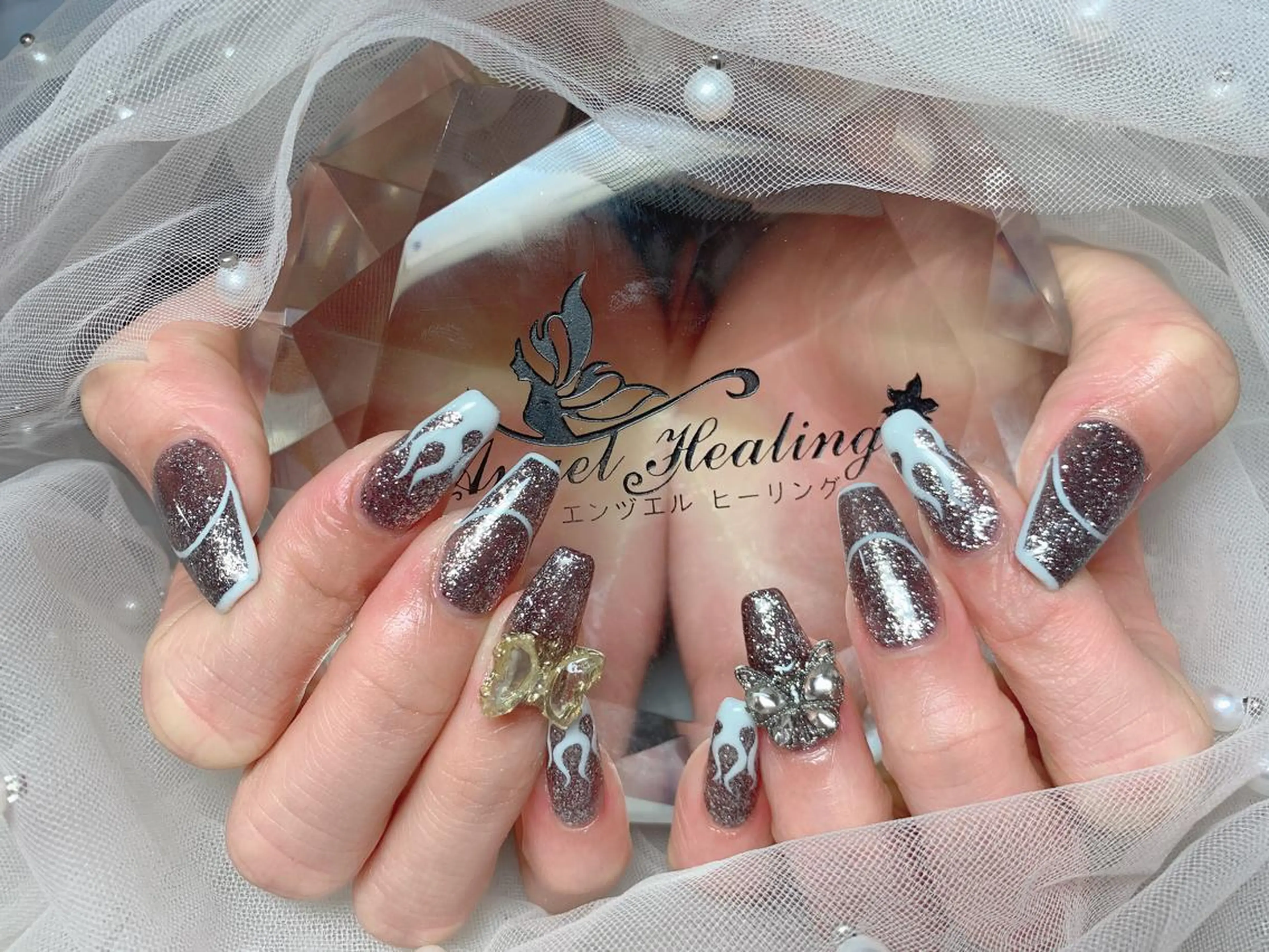 ネイル エンジェル ヒーリング 矢場町店のネイルデザイン