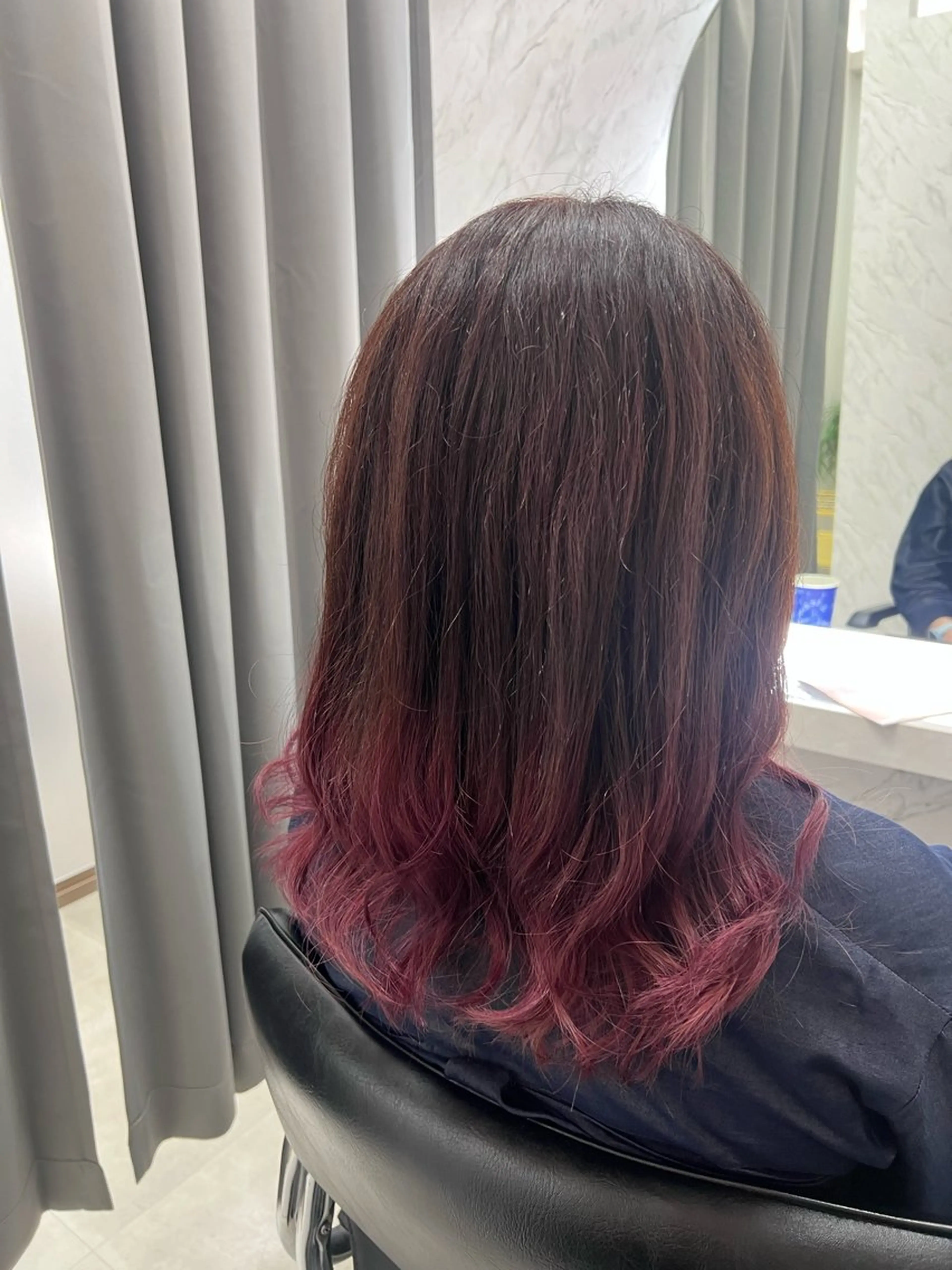 セミロング カラー E:terne大宮店 ディレクター豊島穂希のヘアスタイル