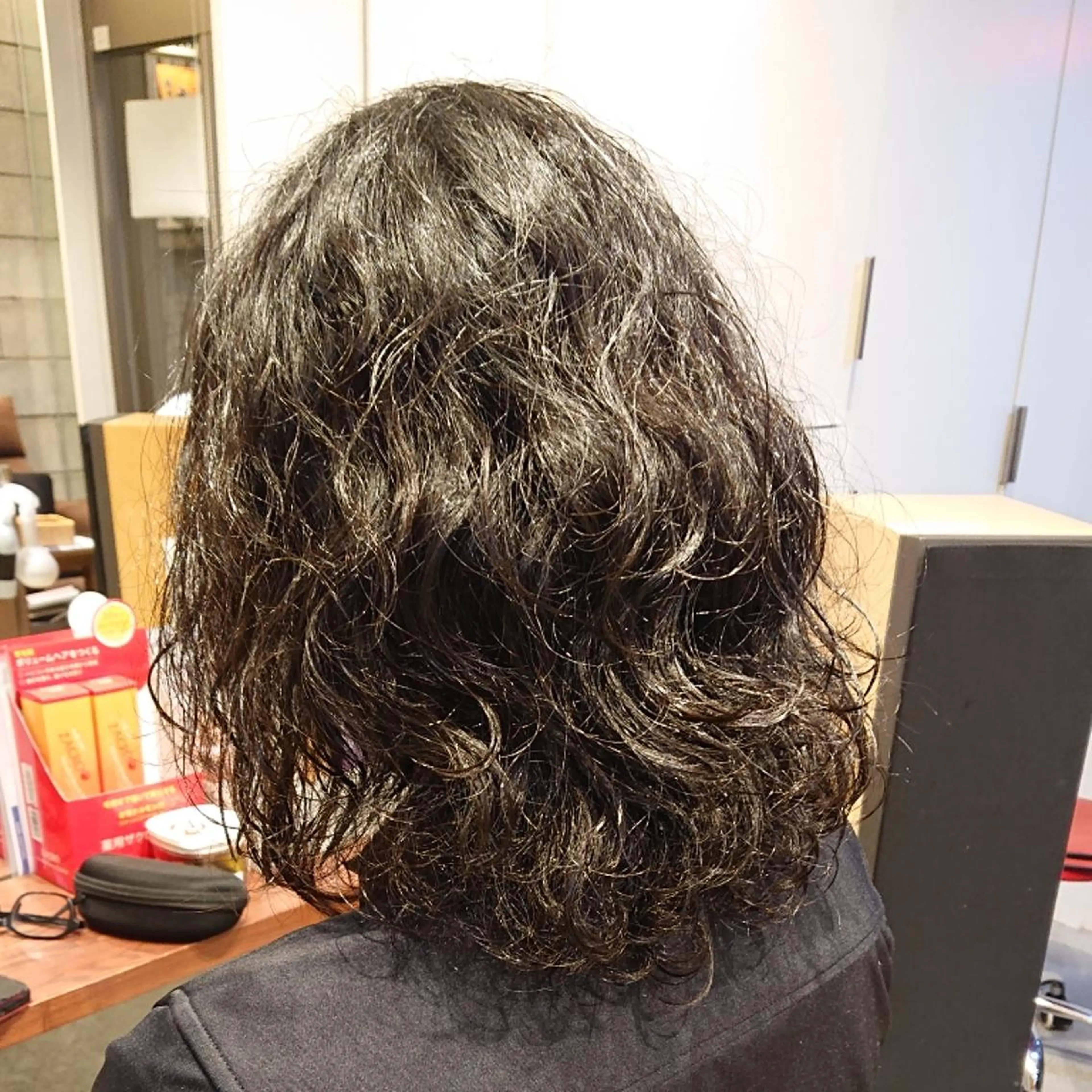 メンズ パーマ 真光 龍治のヘアスタイル