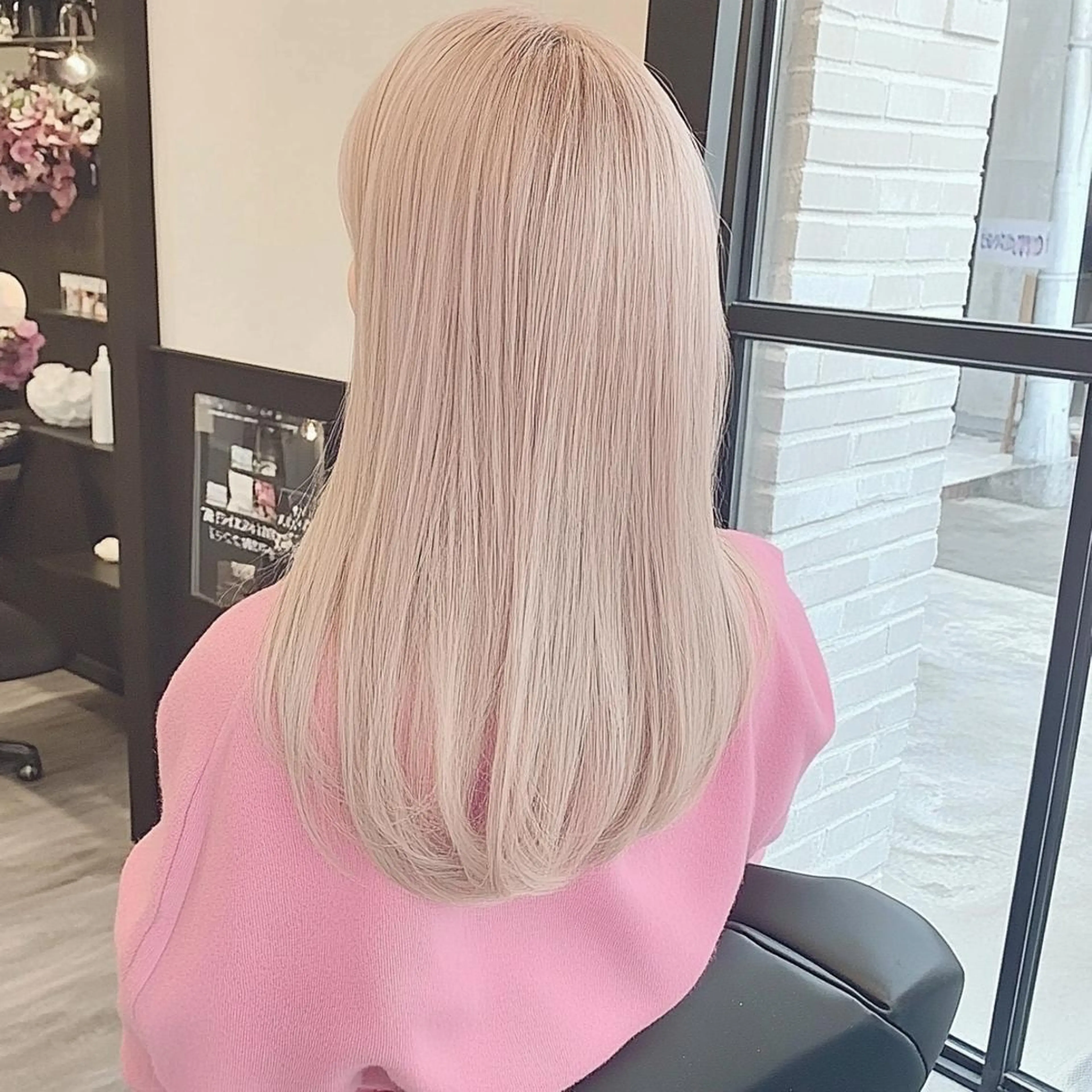 カラー corazon ブリーチのヘアスタイル