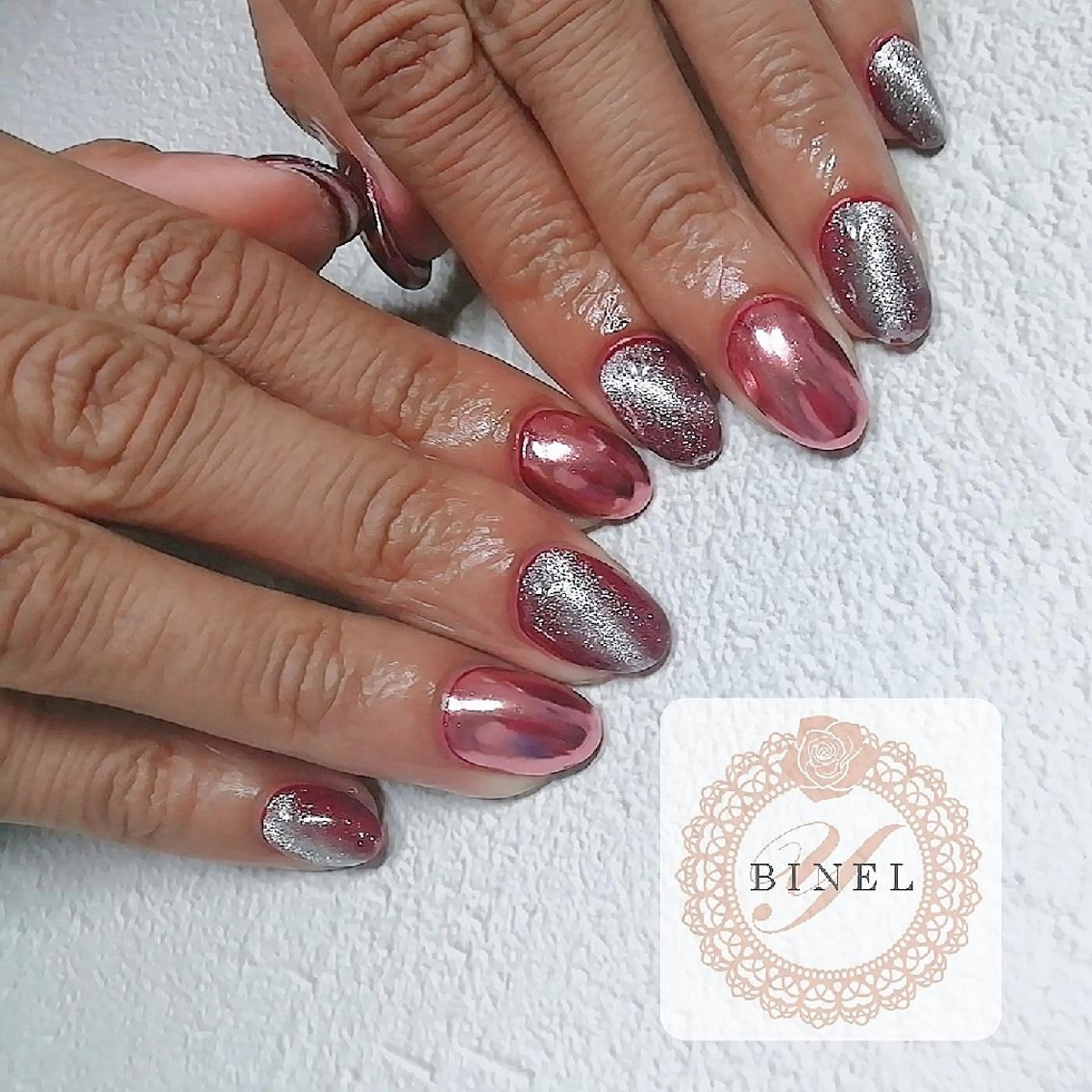 ネイル マグネットネイル ミラーネイル ハンドネイル Nail Salon Y.BINELのネイルデザイン