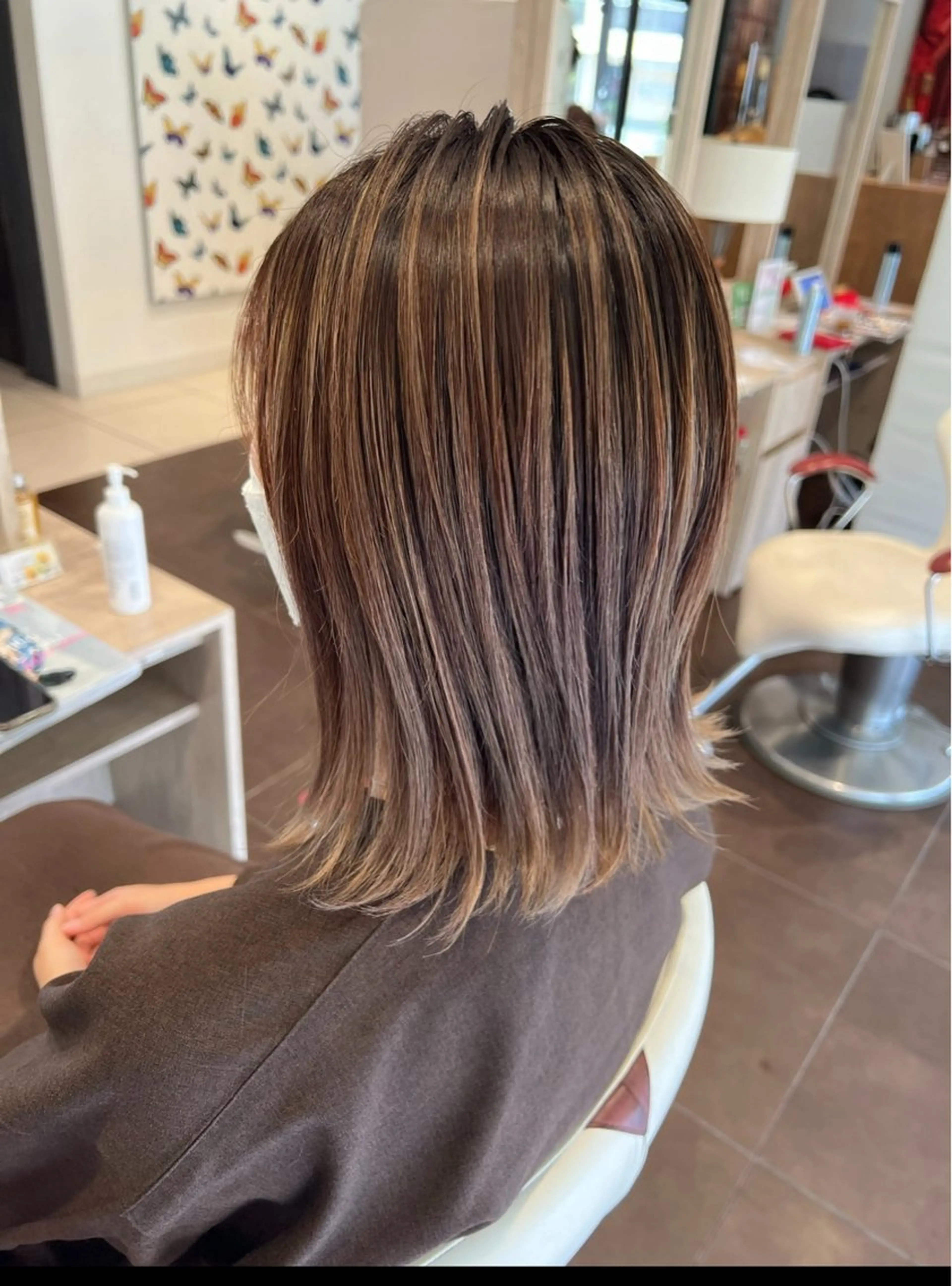 カラー 秋山 和己のヘアスタイル