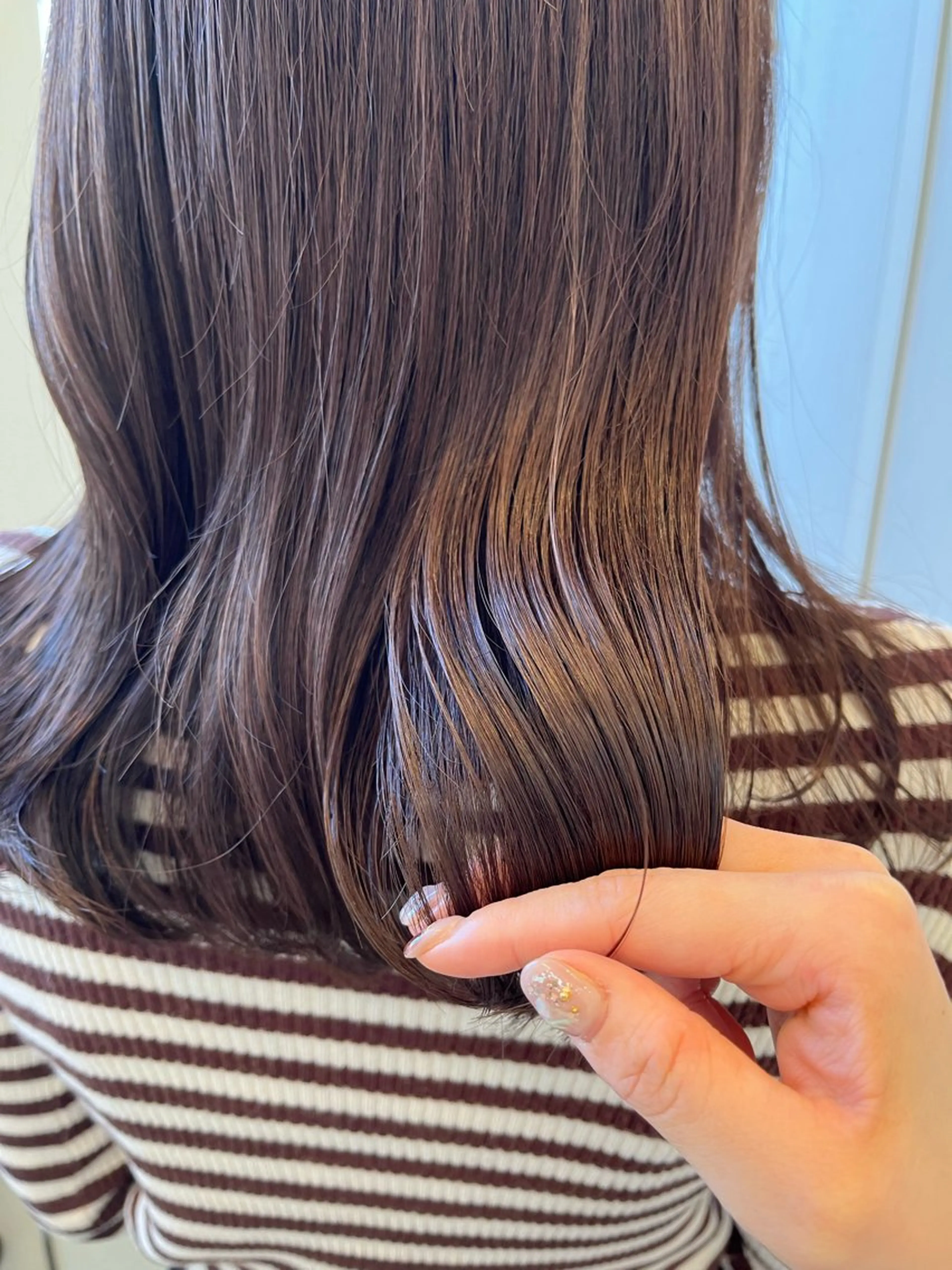 ミディアム カラー ルプラボウ 尾関　唯那のヘアスタイル