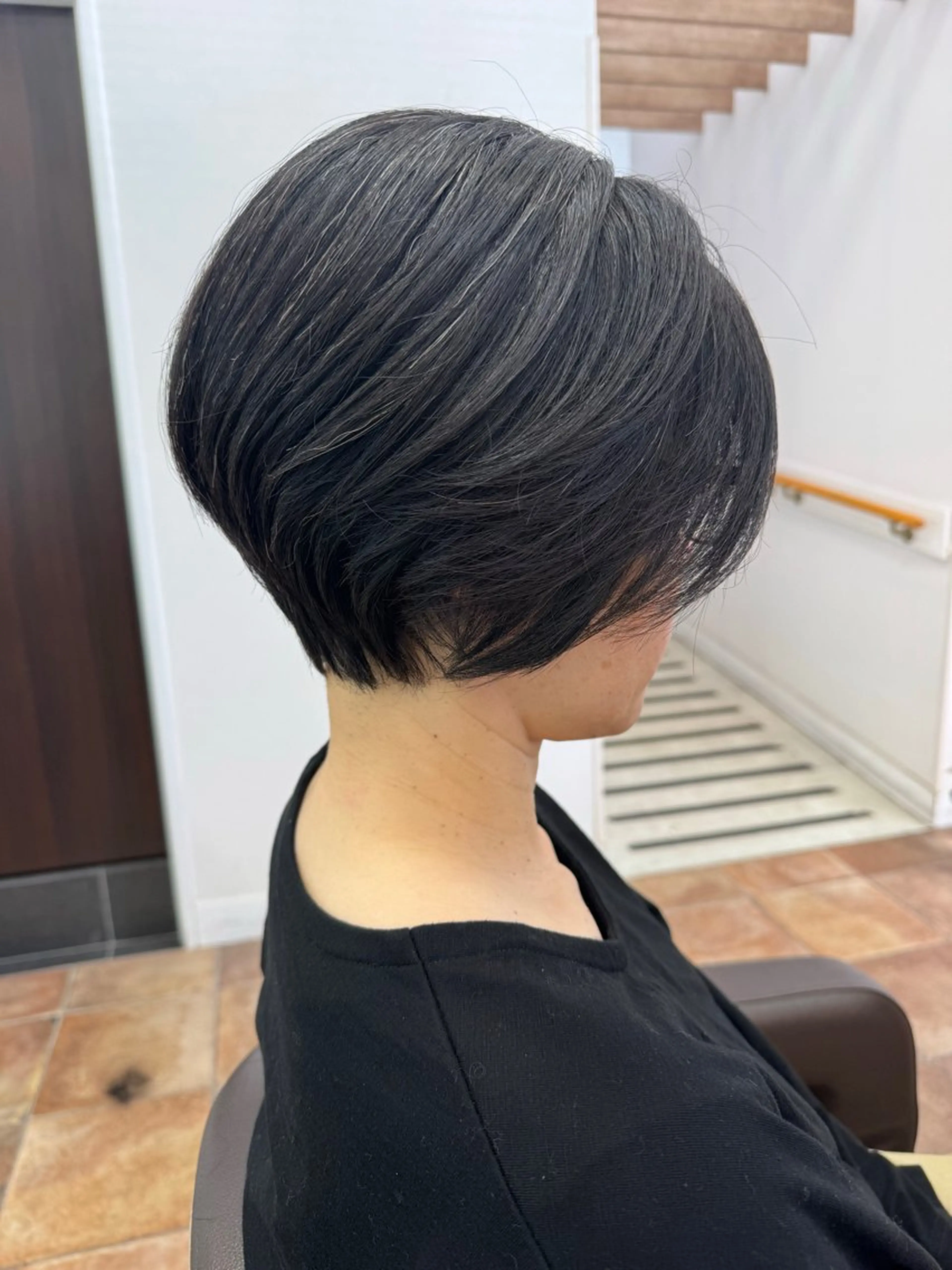 ショート カット 頭皮改善 飯嶋のヘアスタイル