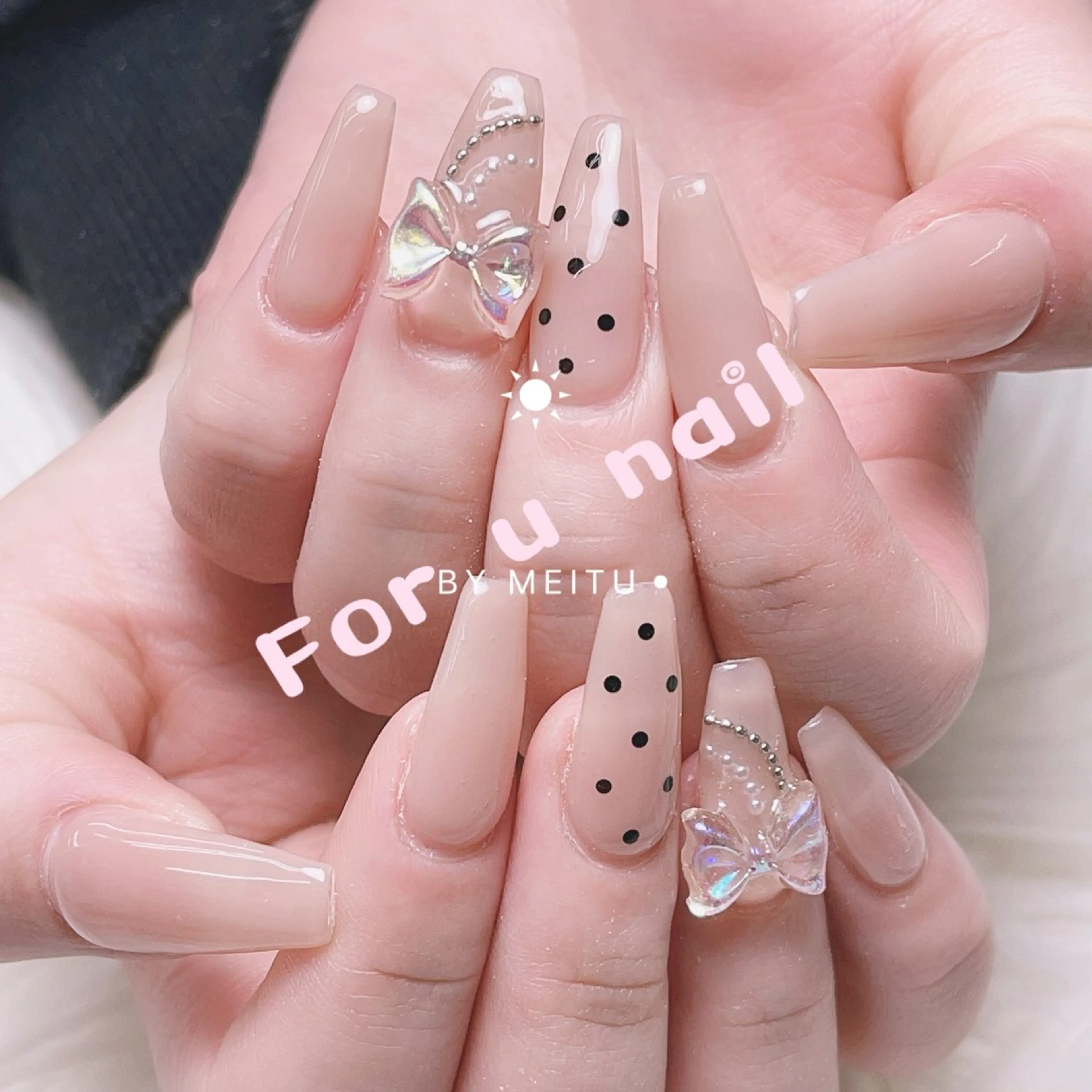 メンズ ネイル アートネイル フレンチネイル ジェルネイル キラキラネイル パラジェル Bloom スカルプ専門店のネイルデザイン