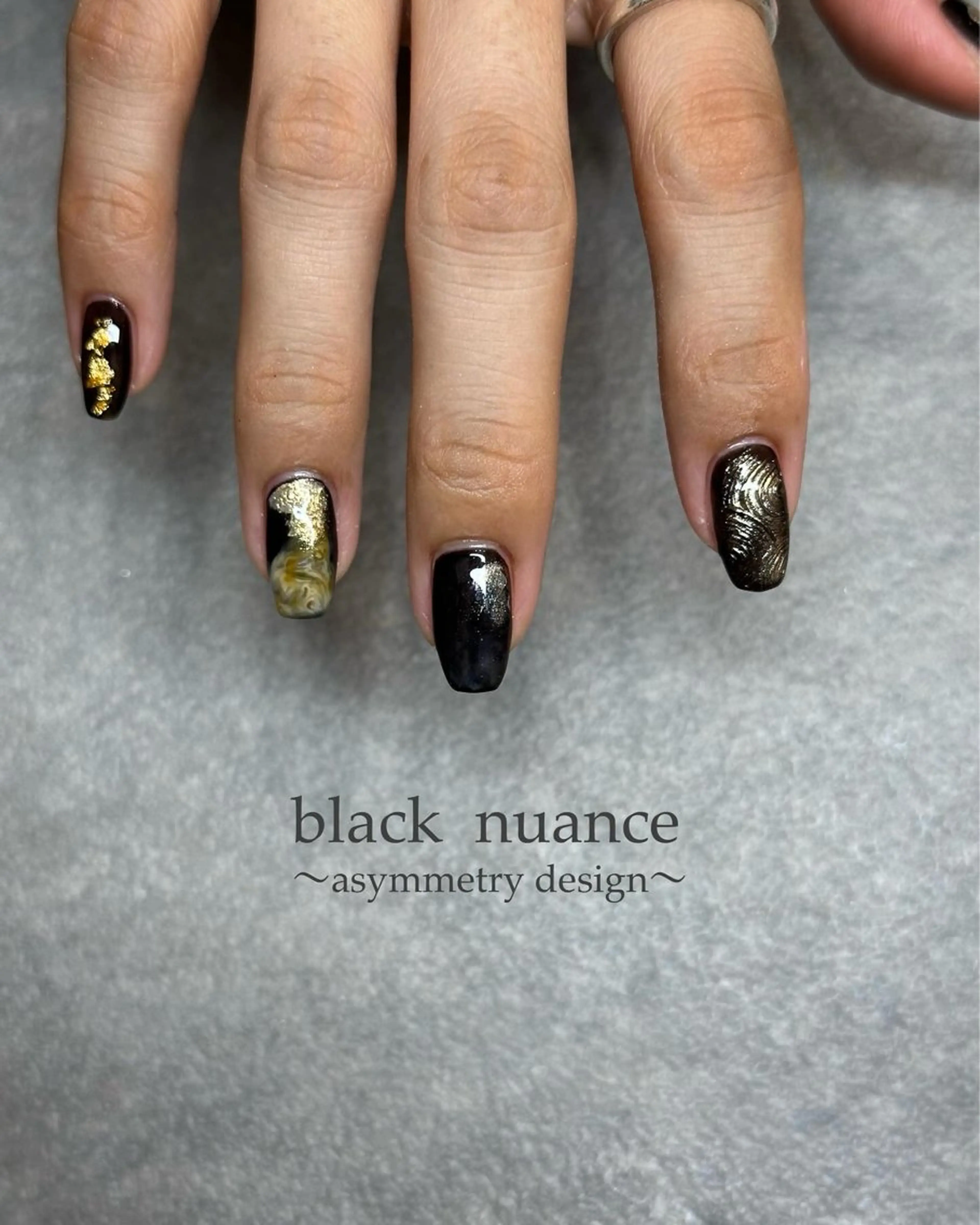 ネイル ブラウン ハンドネイル フットネイル kiii.__ ✴︎*のネイルデザイン