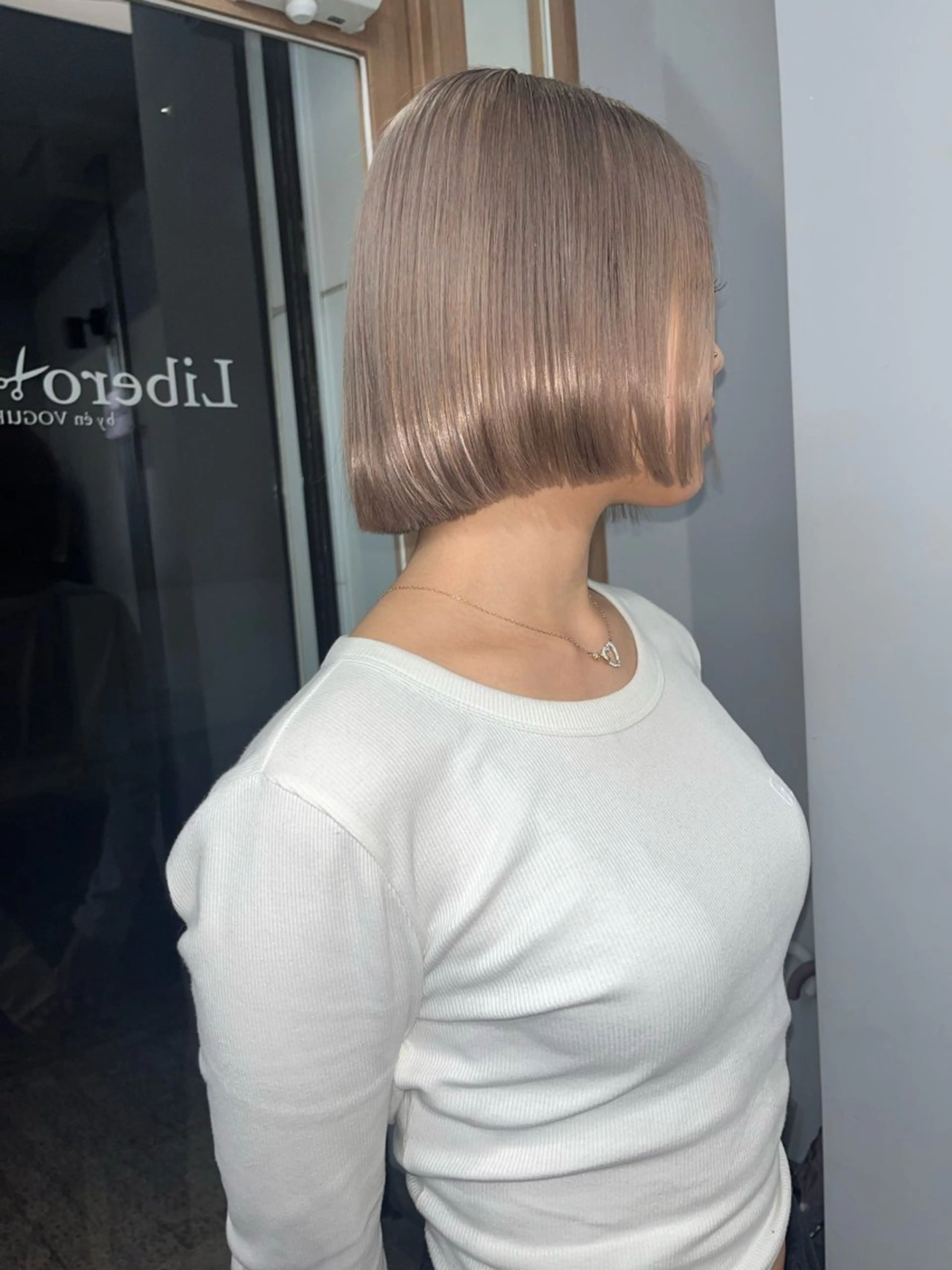 全頭ケアブリーチ＋カラー💫の写真