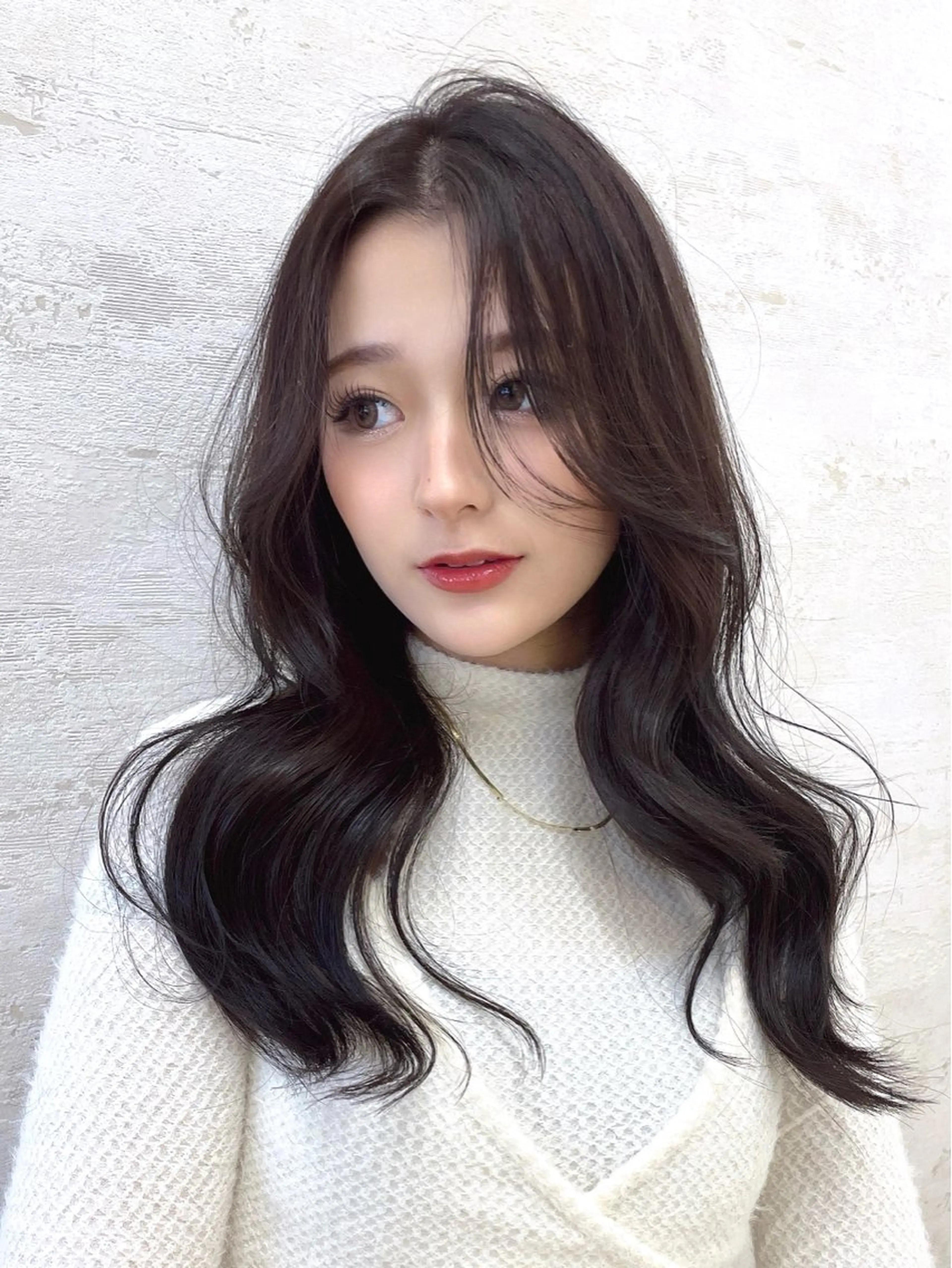 ロング Kanami/韓国風 /艶カラーのヘアスタイル