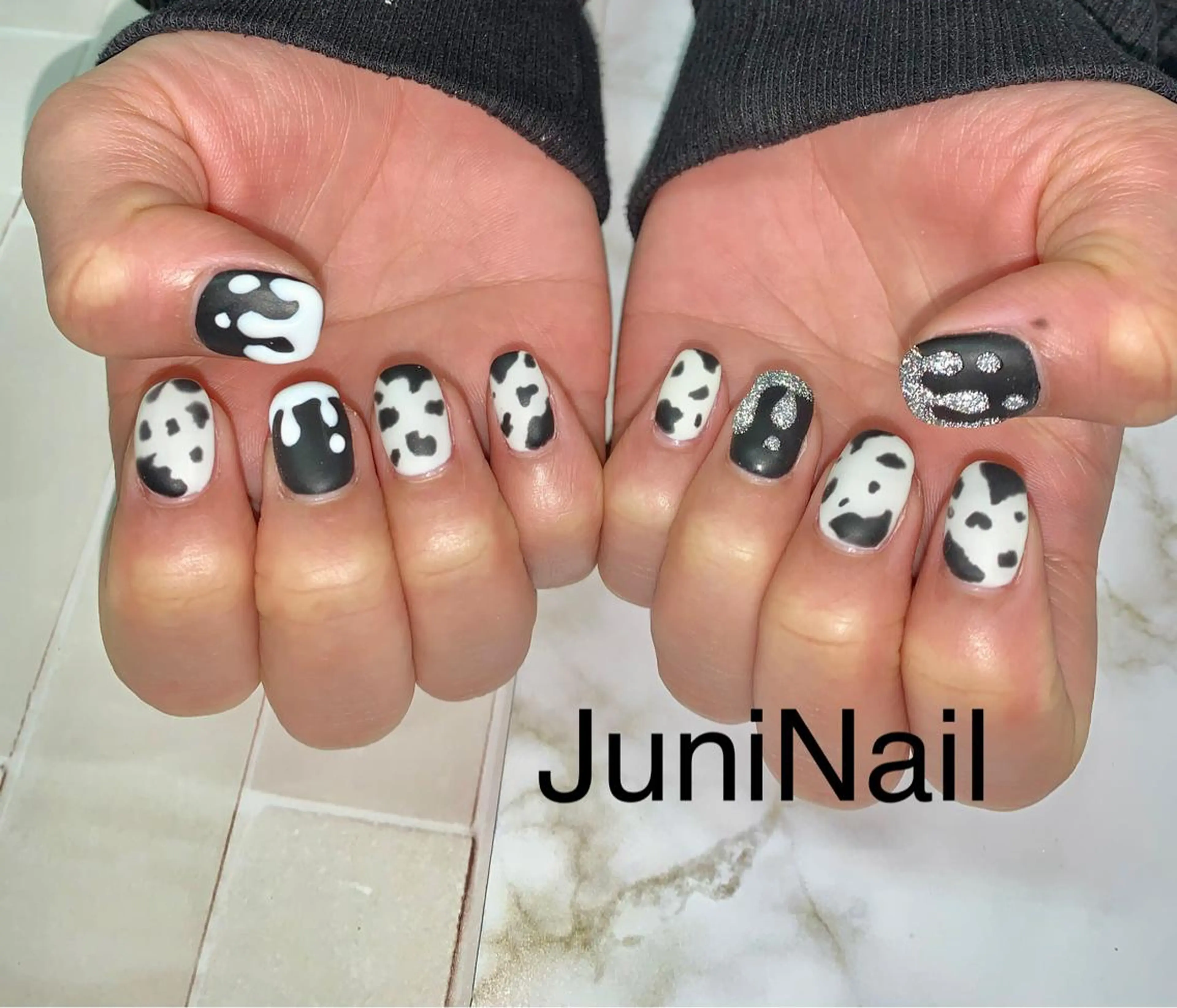 ネイル ハンドネイル JuniNail 주니네일🇰🇷suのネイルデザイン