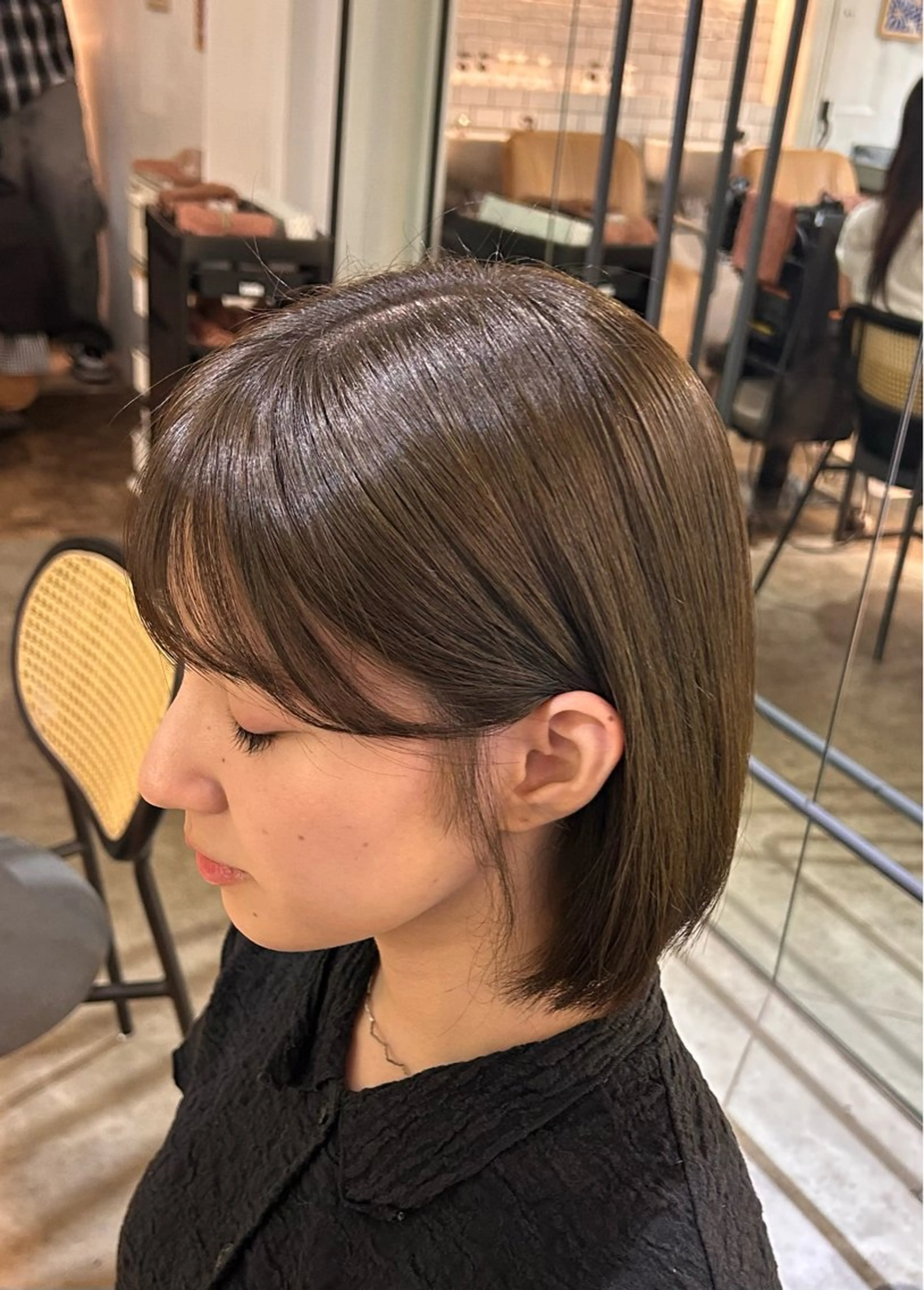 ショート カラー ベージュカラー オリーブベージュ ヘアカラー 大阪美容室 Rioのヘアスタイル